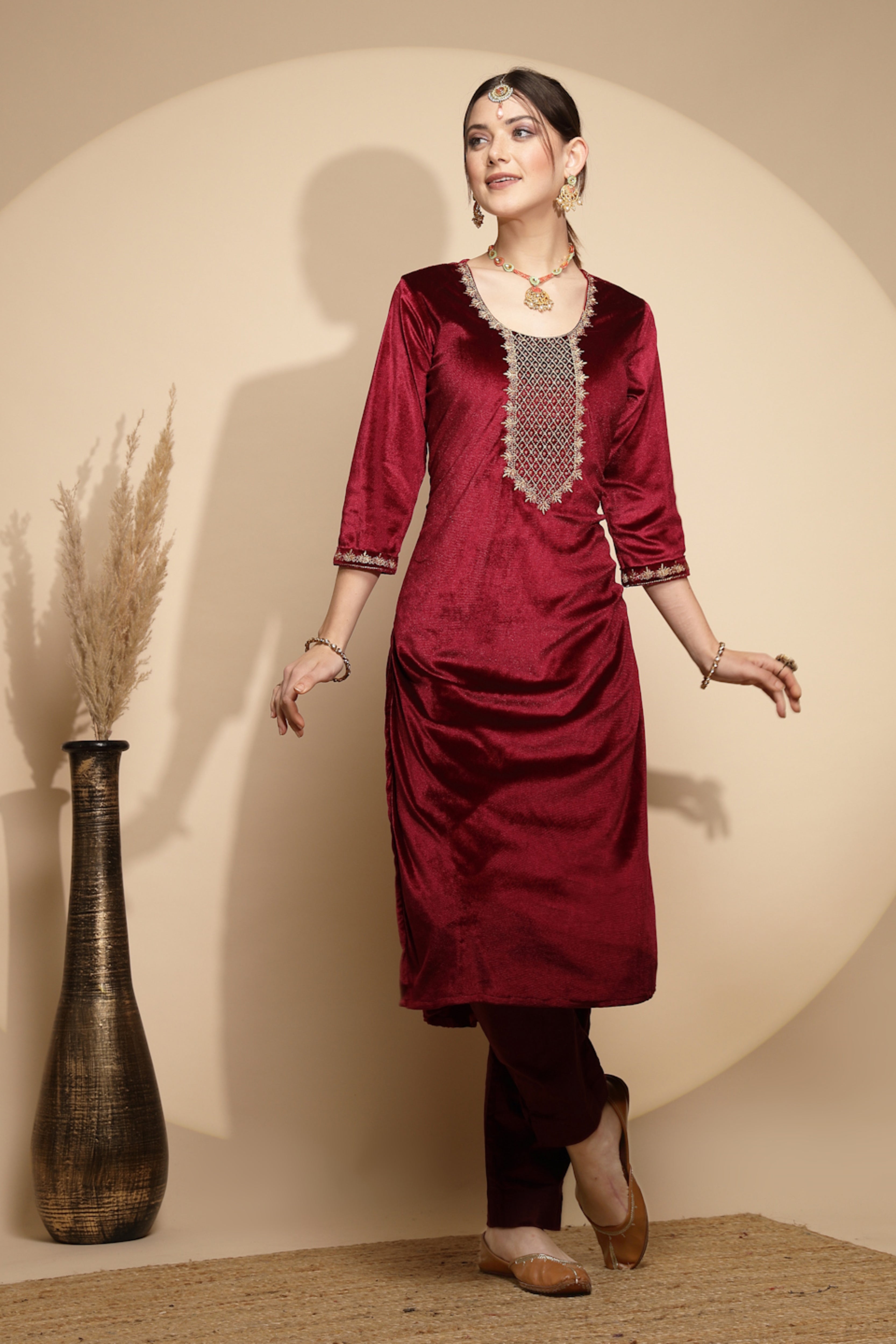 Maroon Embellished Velvet Kurta