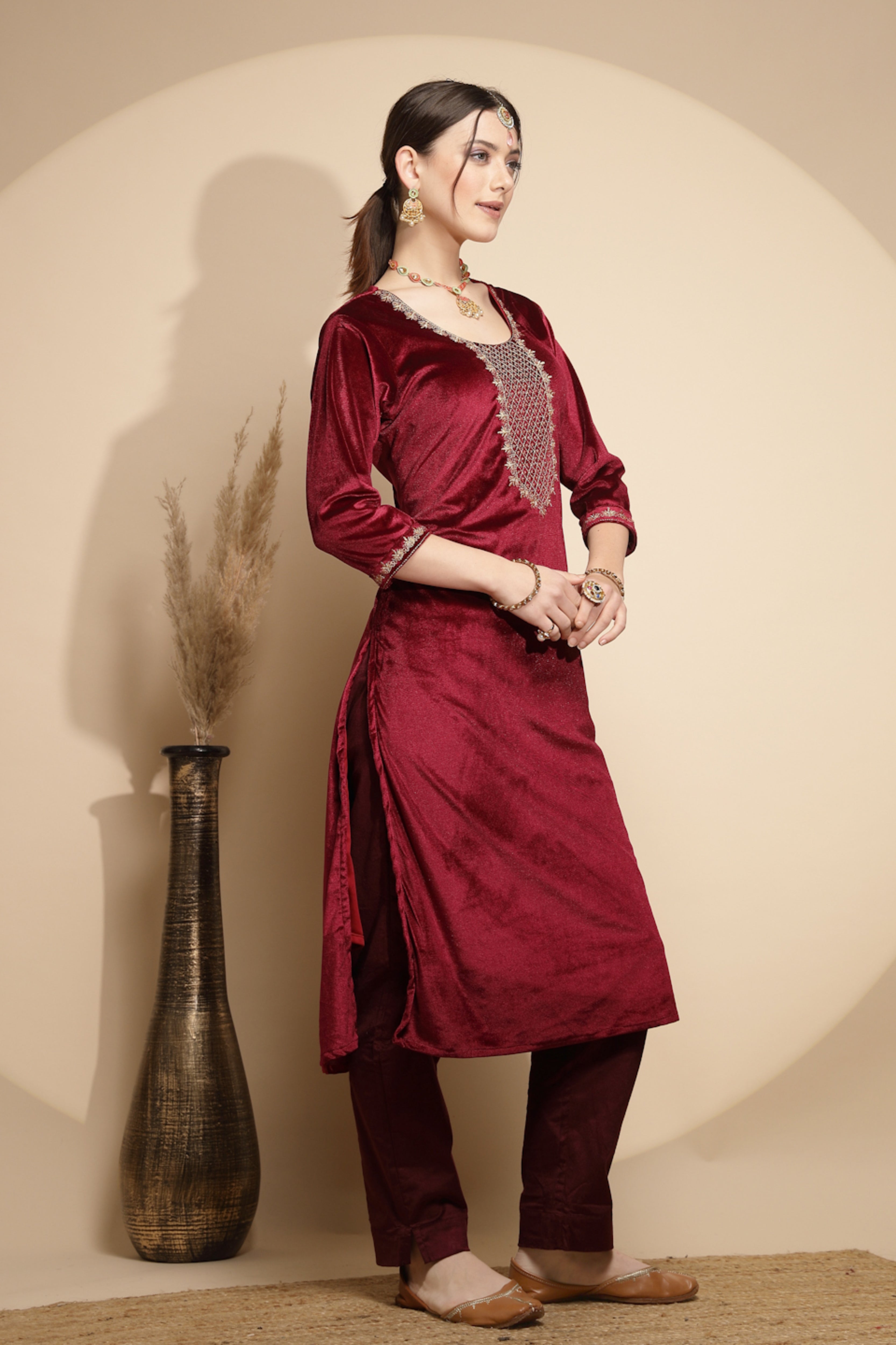 Maroon Embellished Velvet Kurta