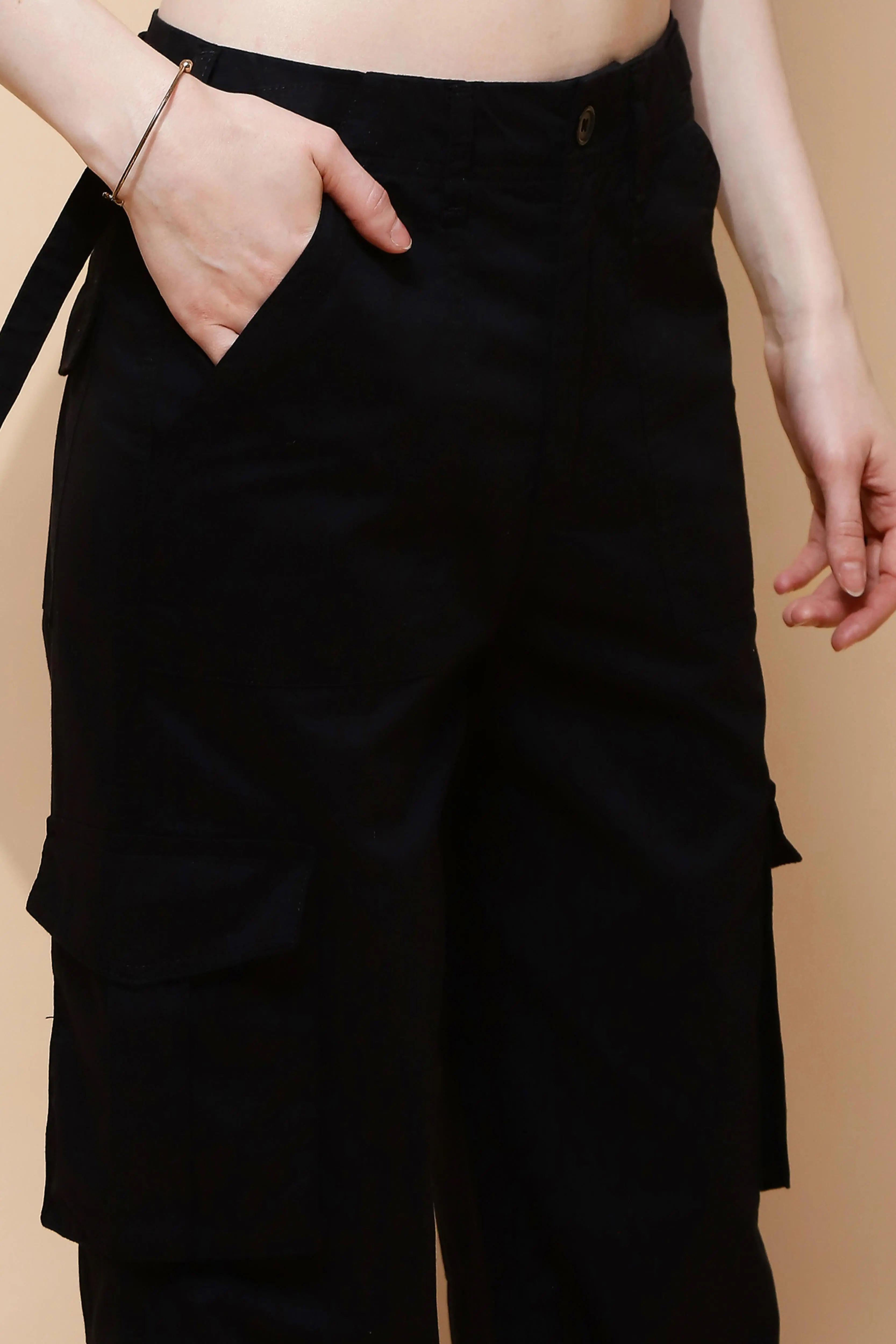 Black Relaxed Fit Cotton Cargo - Global Republic