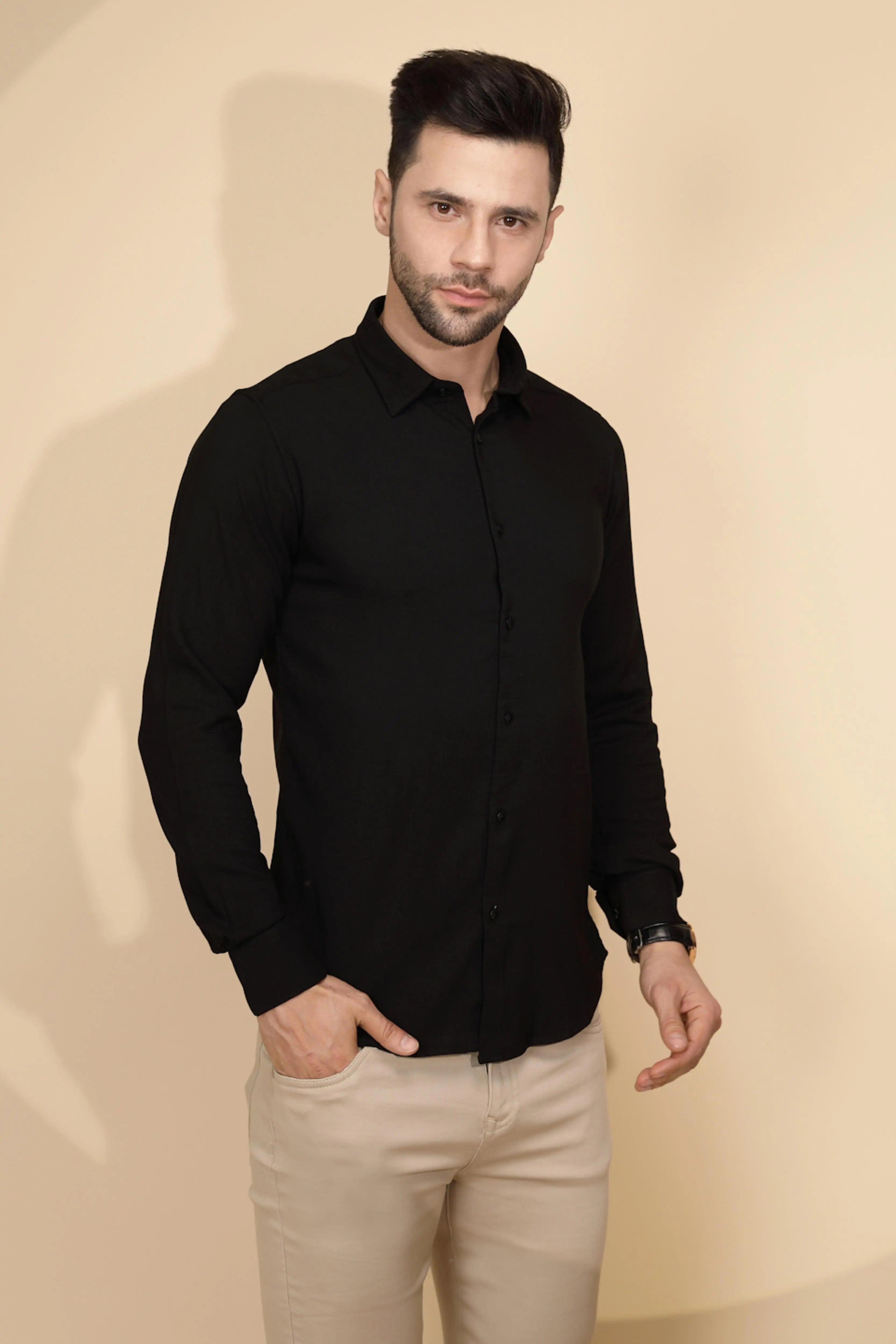 Black  Tailored Fit Shirt For Men - Global Republic