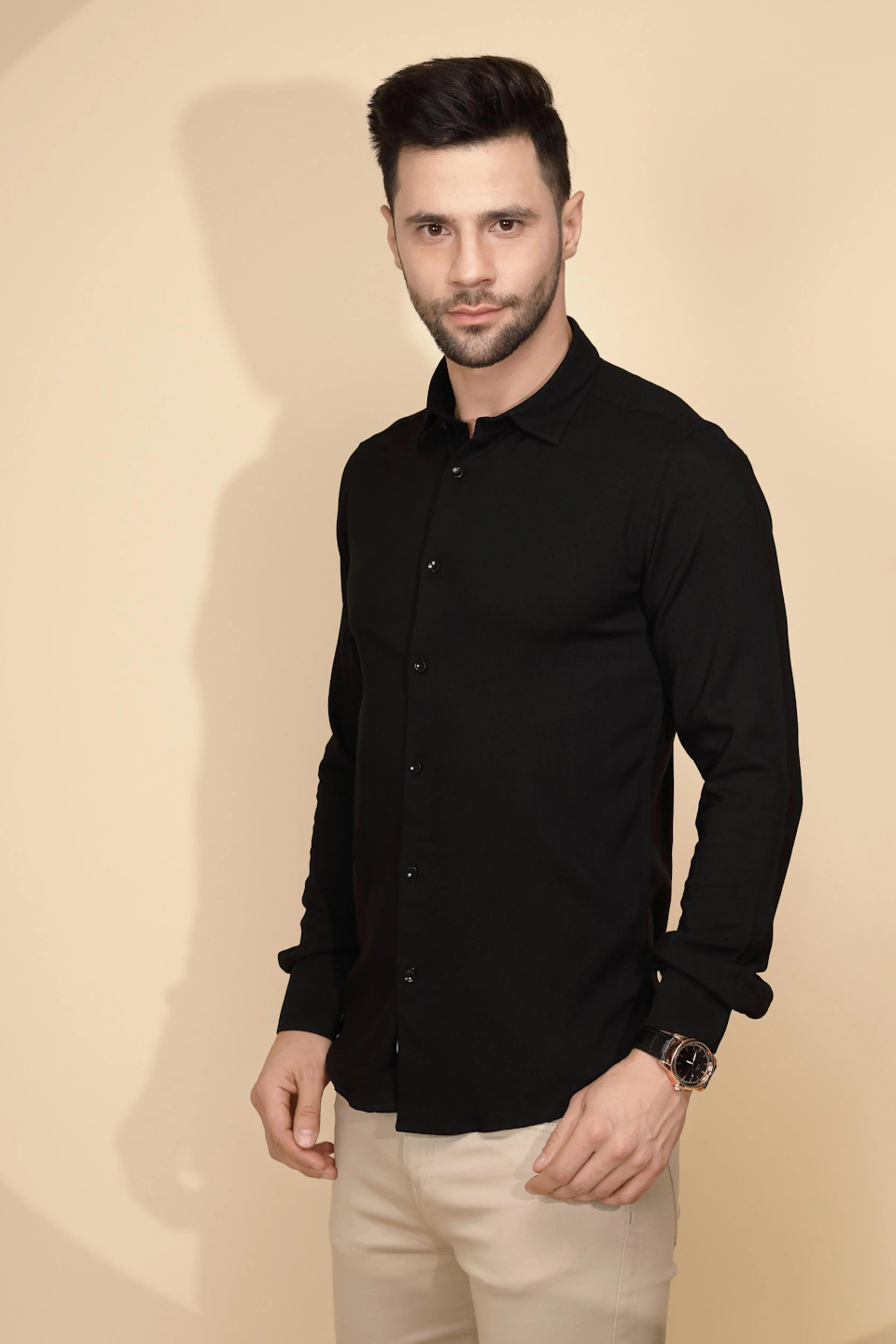 Black  Tailored Fit Shirt For Men - Global Republic