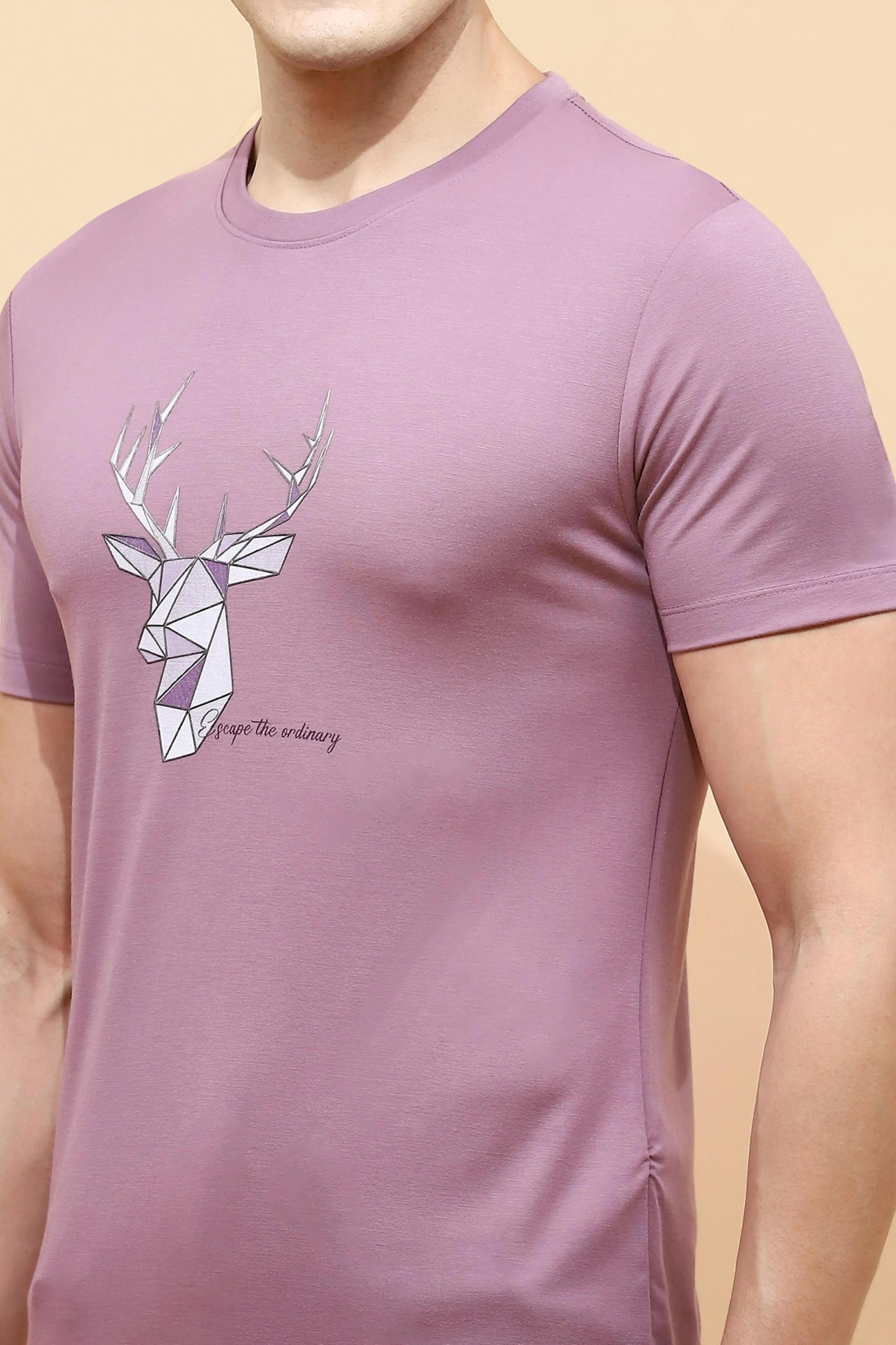 Mauve Viscose Blend Regular Fit T-Shirt For Men - Global Republic