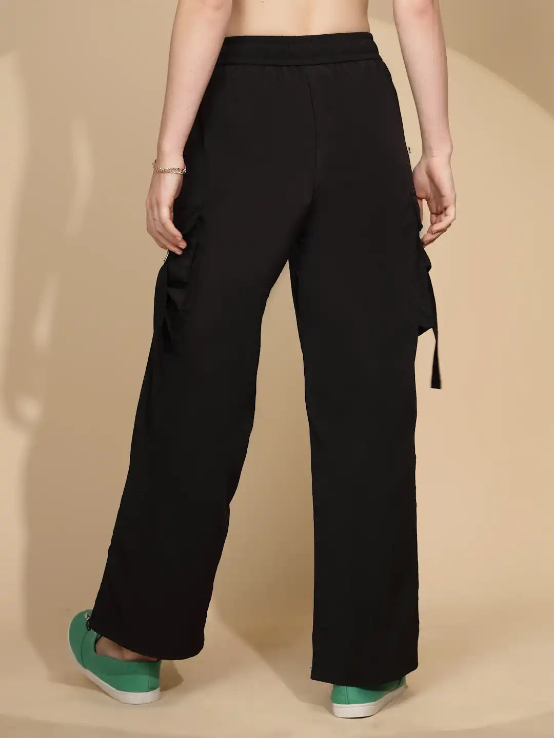 Black  Loose Fit Jogger - Global Republic