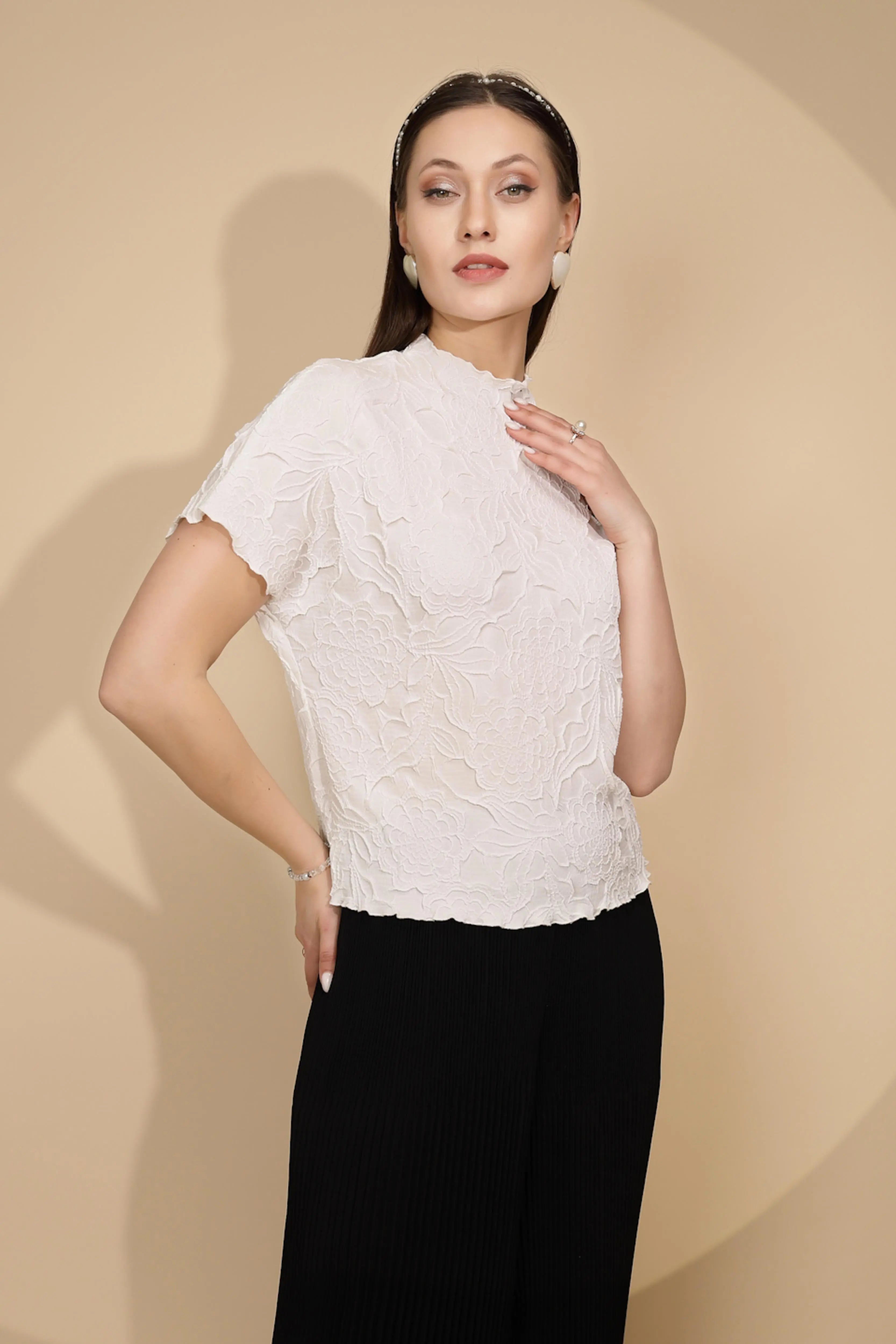 White cotton Regular Fit Top - Global Republic