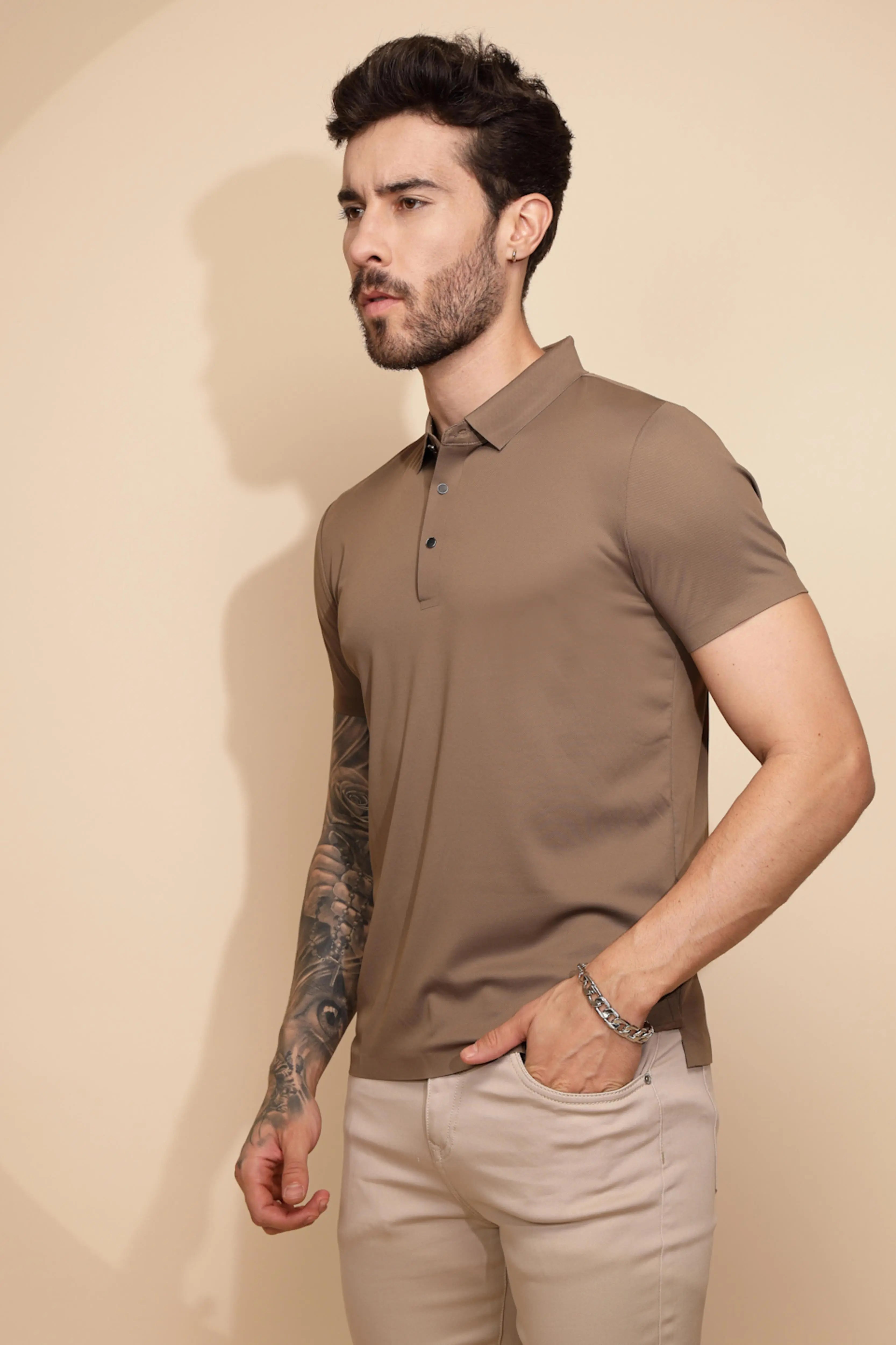 Brown  Regular Fit T-Shirt For Men - Global Republic