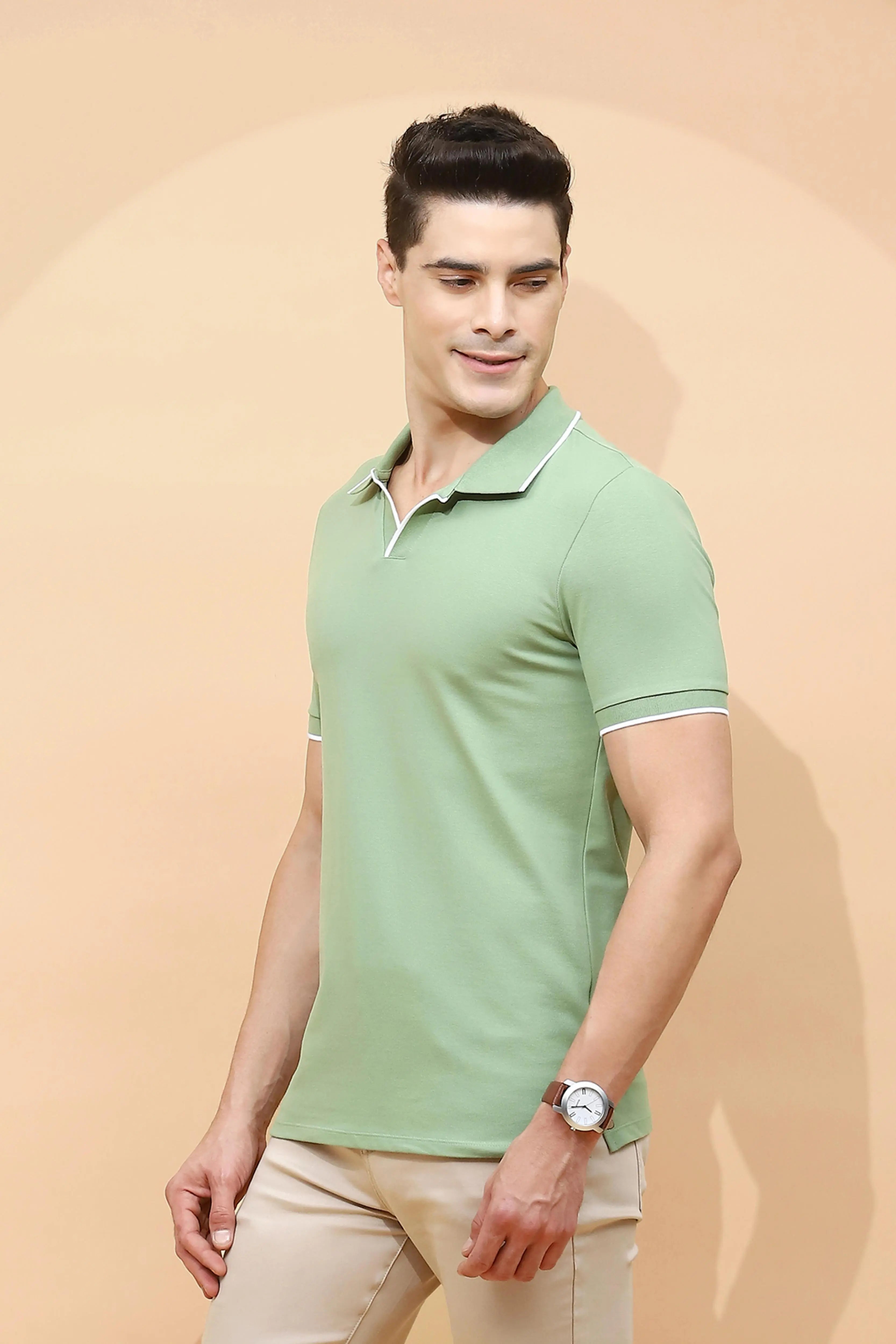 Sage Green Cotton Blend Regular Fit T-Shirt For Men - Global Republic