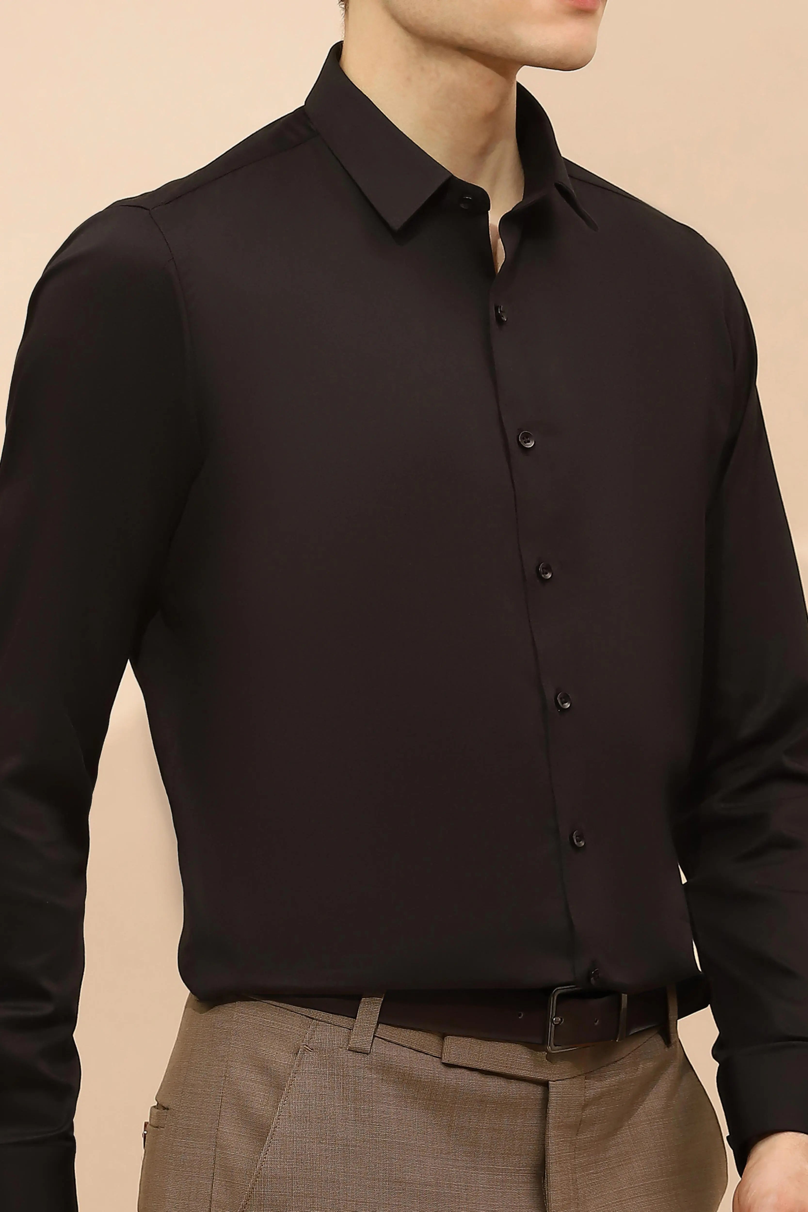 Black Cotton Blend Tailored Fit Shirt - Global Republic