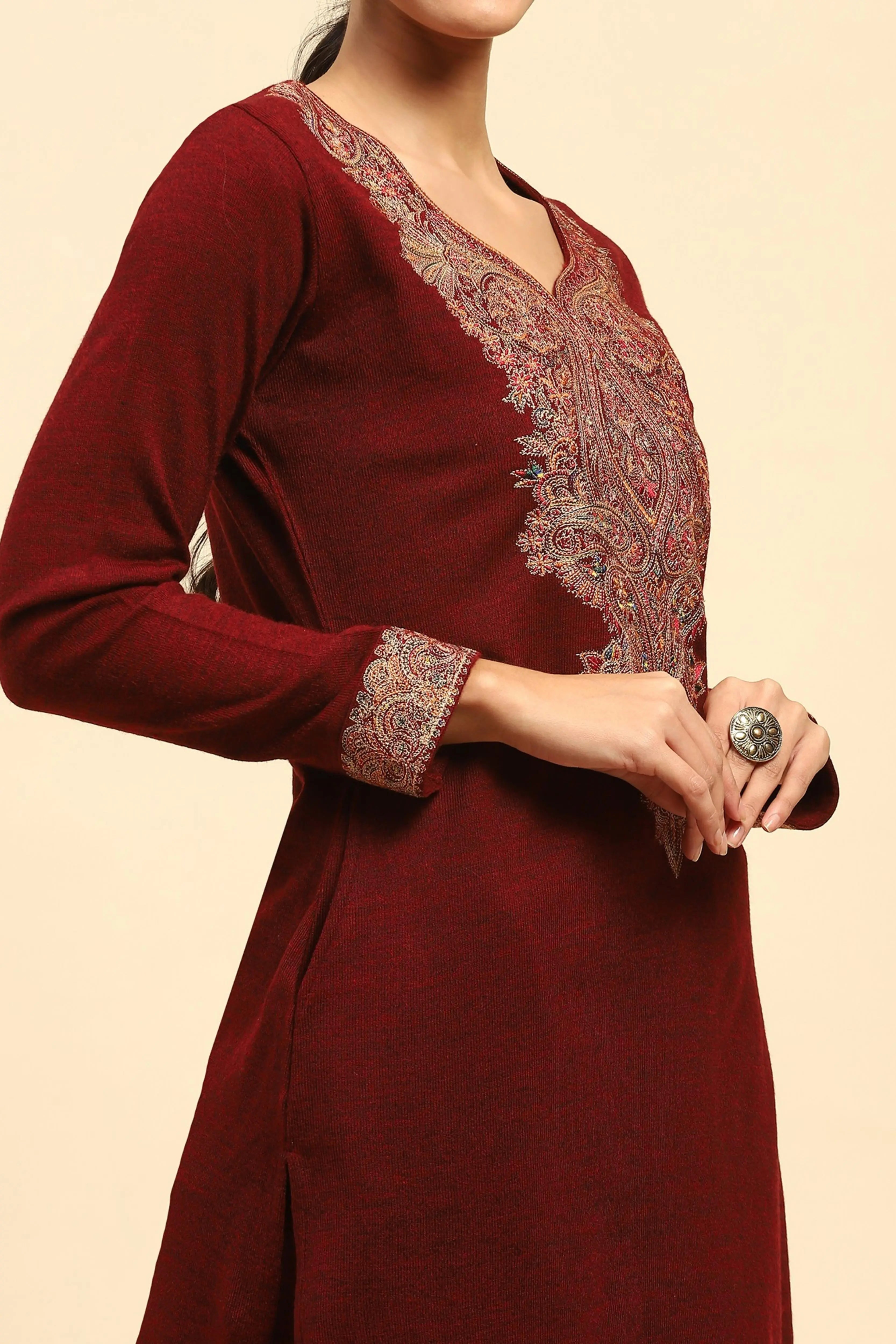 Dark Maroon WoolenThread Embroidered V-Neck Kurta - Global Republic