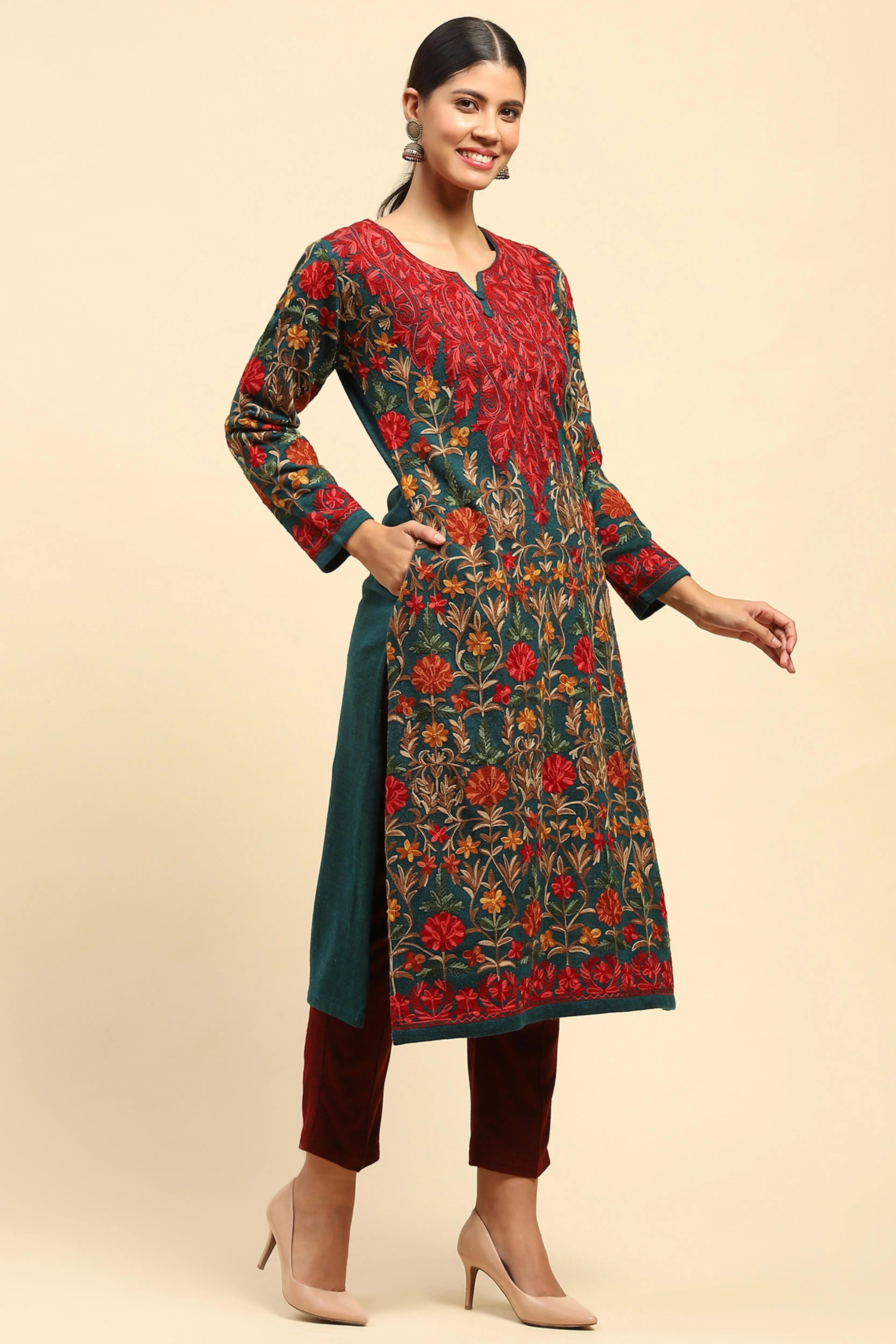 Rama Green Thread Woolen Embroidered Notch Neck Kurta - Global Republic