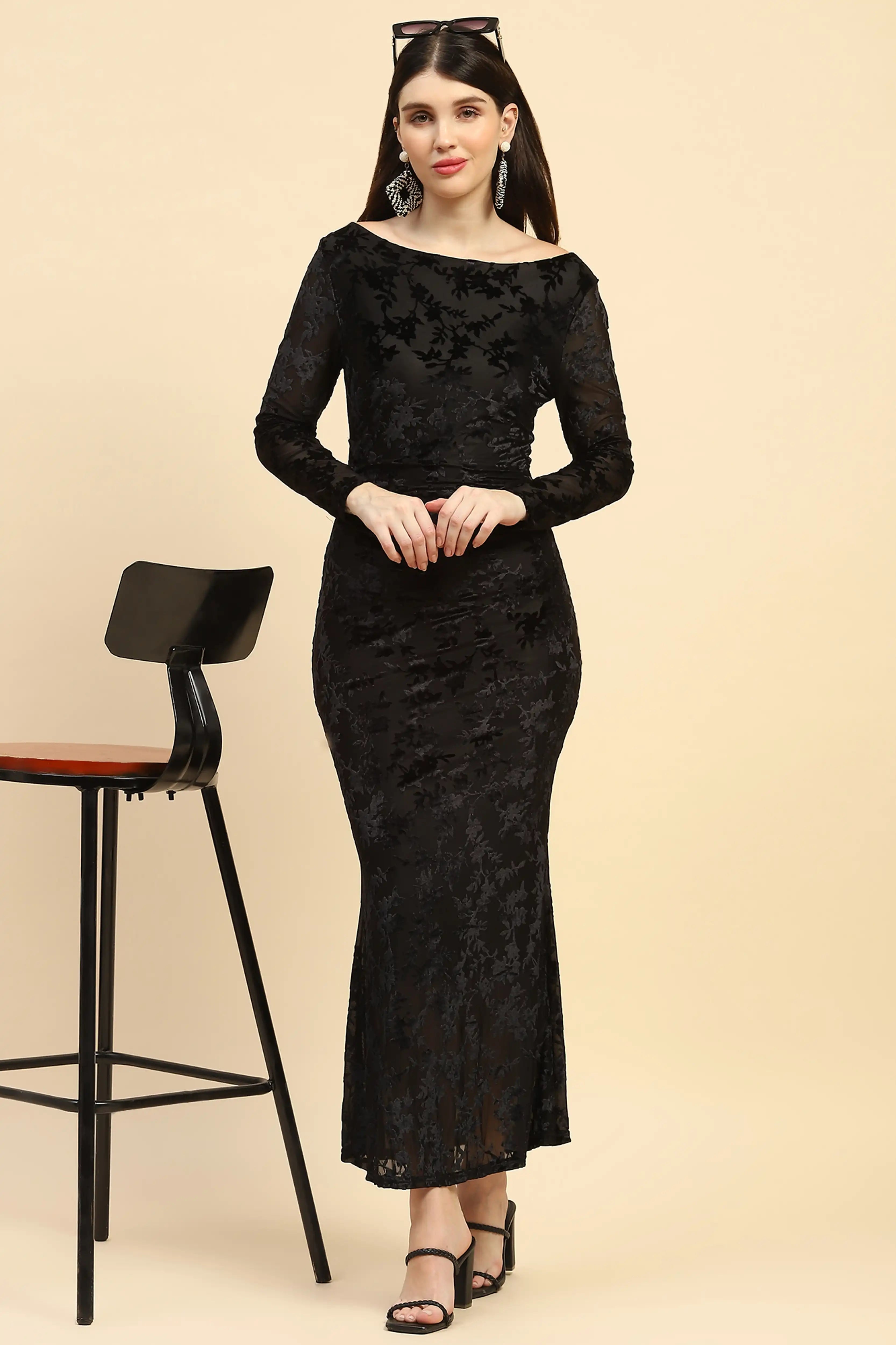 Black Texture Slim Maxi Dress