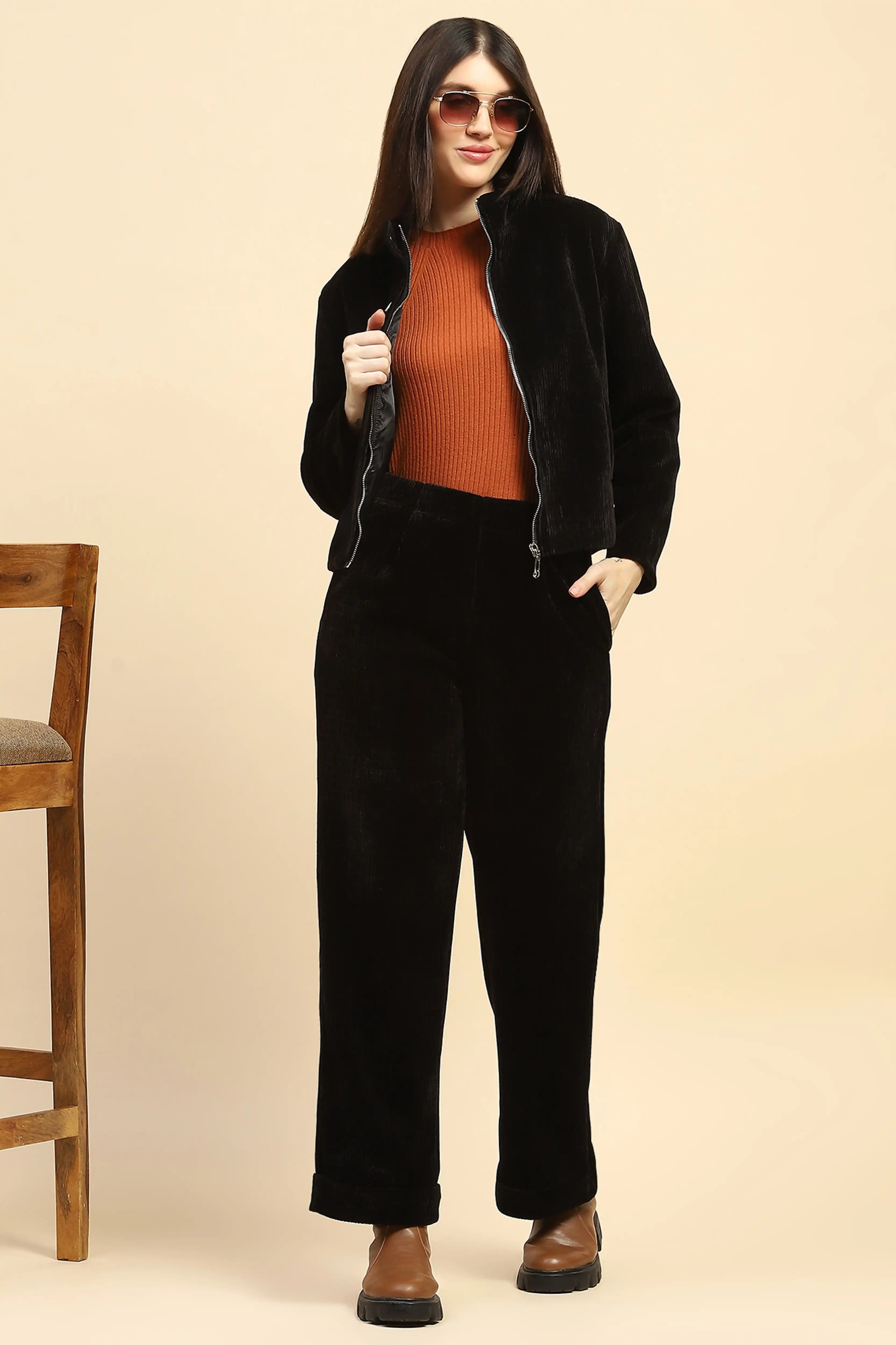 Black Solid Boxy Fit Jacket