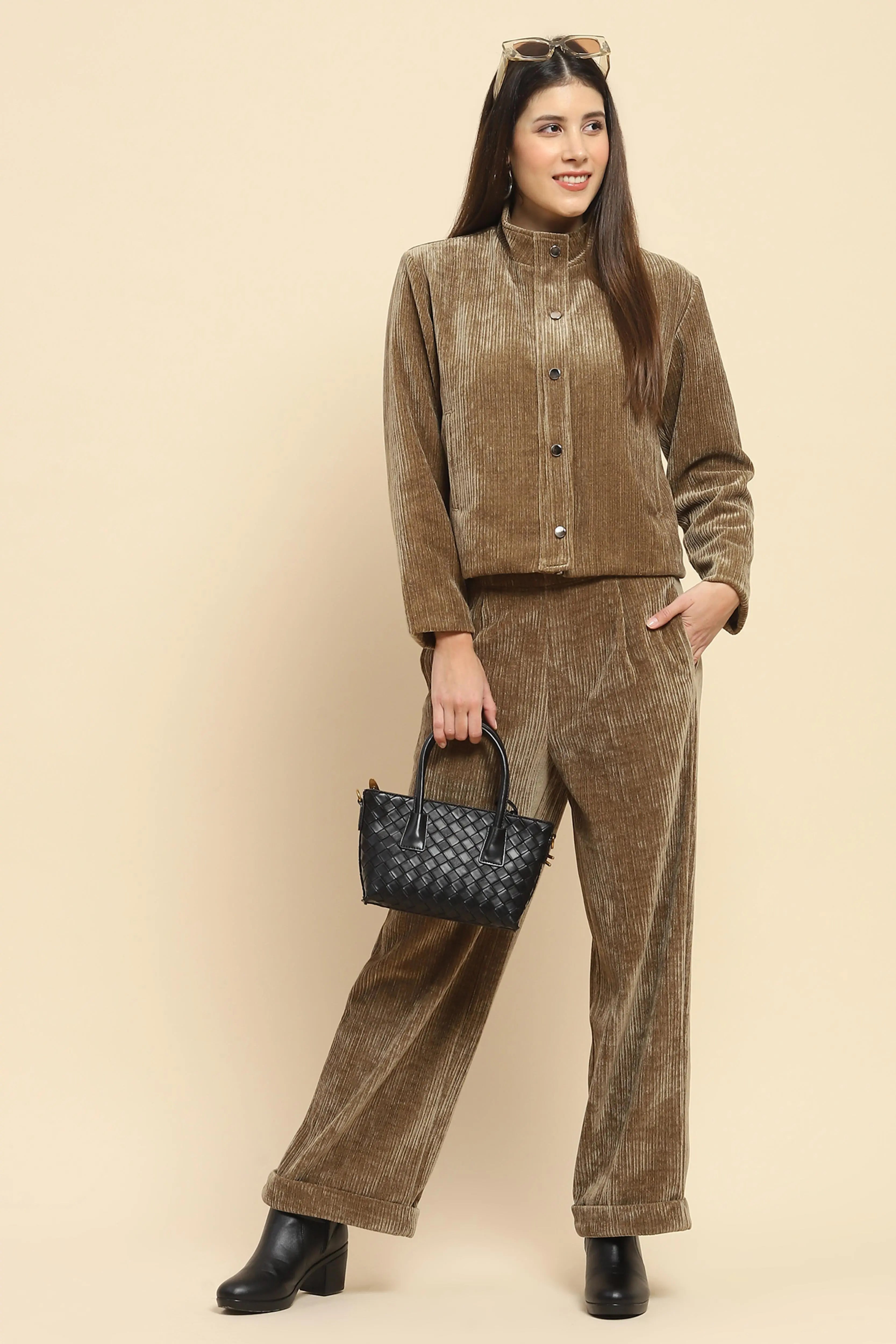 Olive  Solid Loose Lower - Global Republic