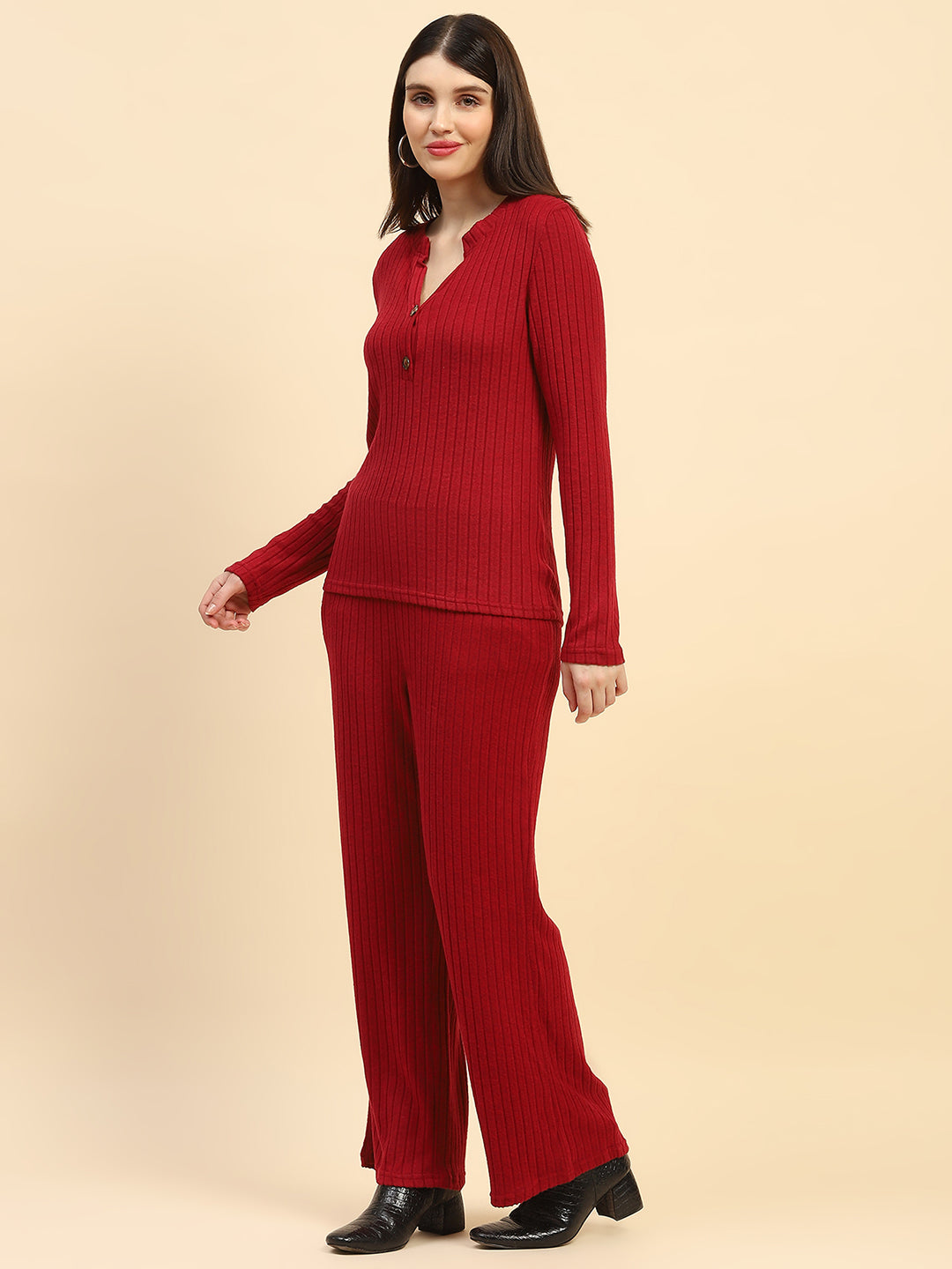 Solid Ribbed Slim Fit Night Suit - Global Republic