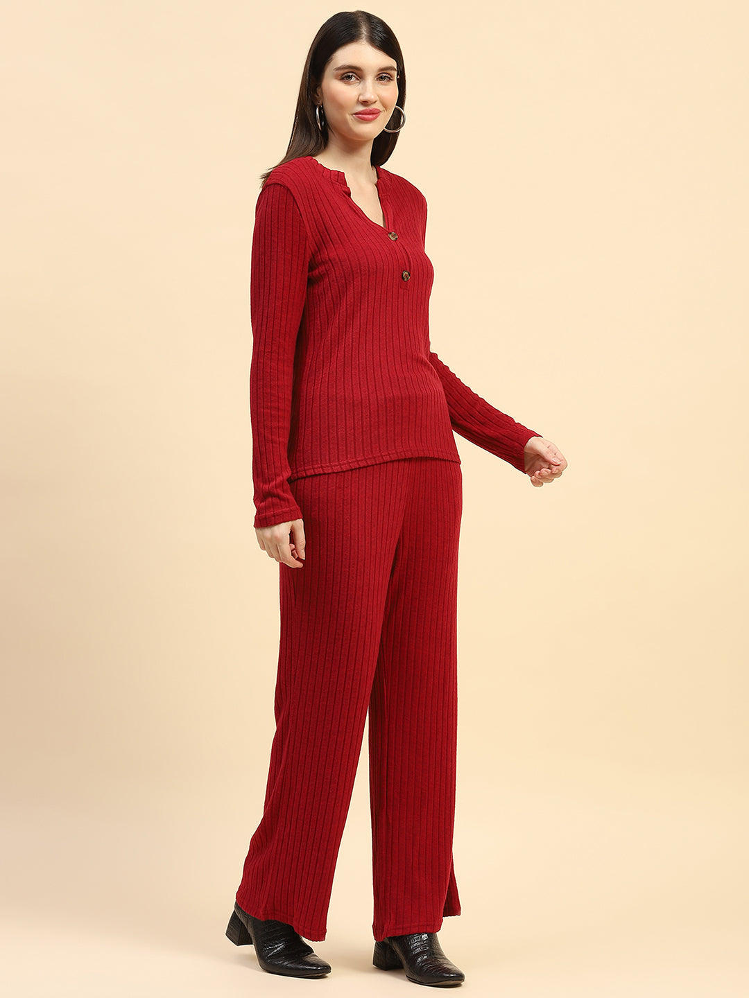 Solid Ribbed Slim Fit Night Suit - Global Republic