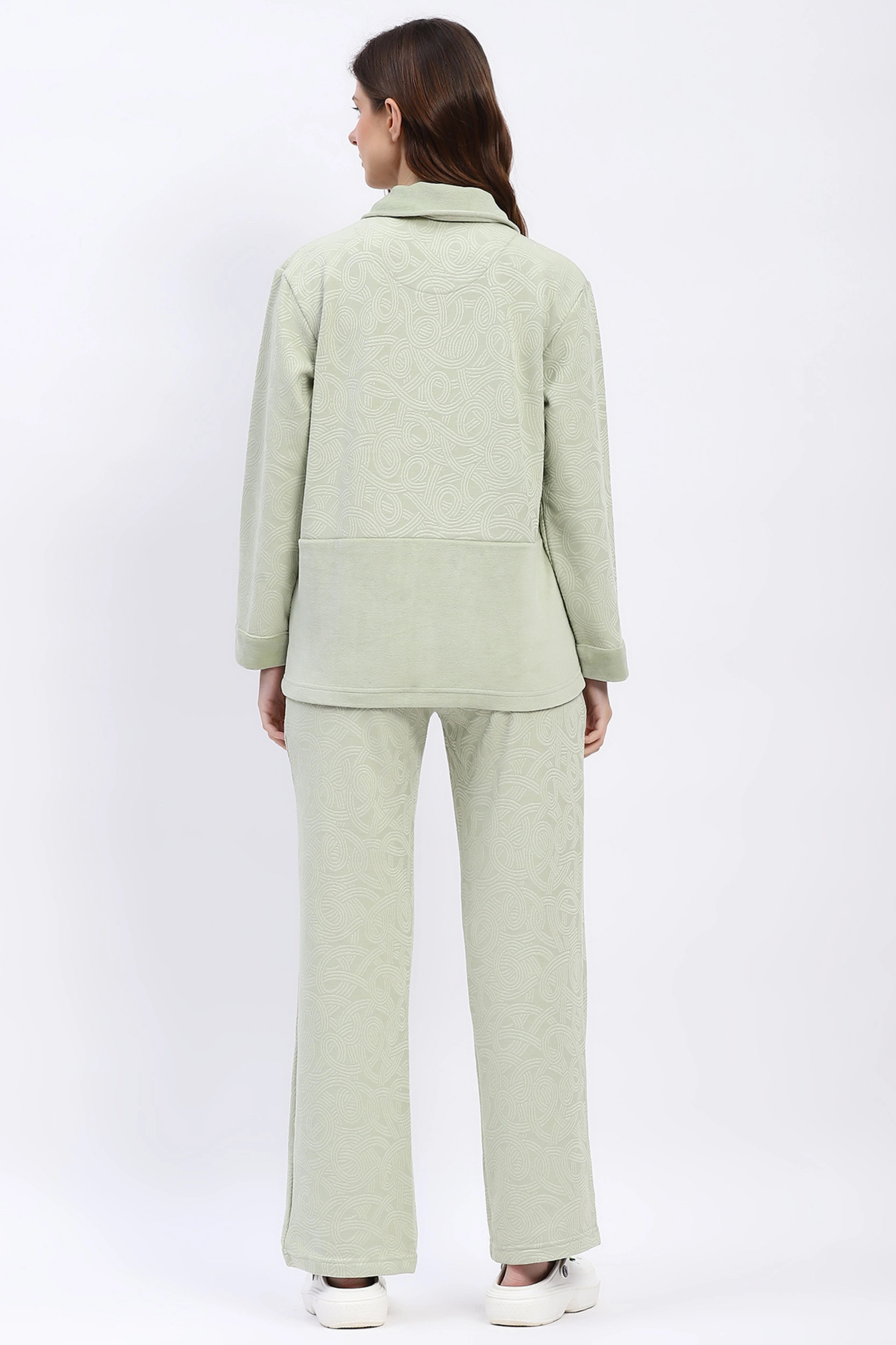 Shacket-Style Winter Night Suit