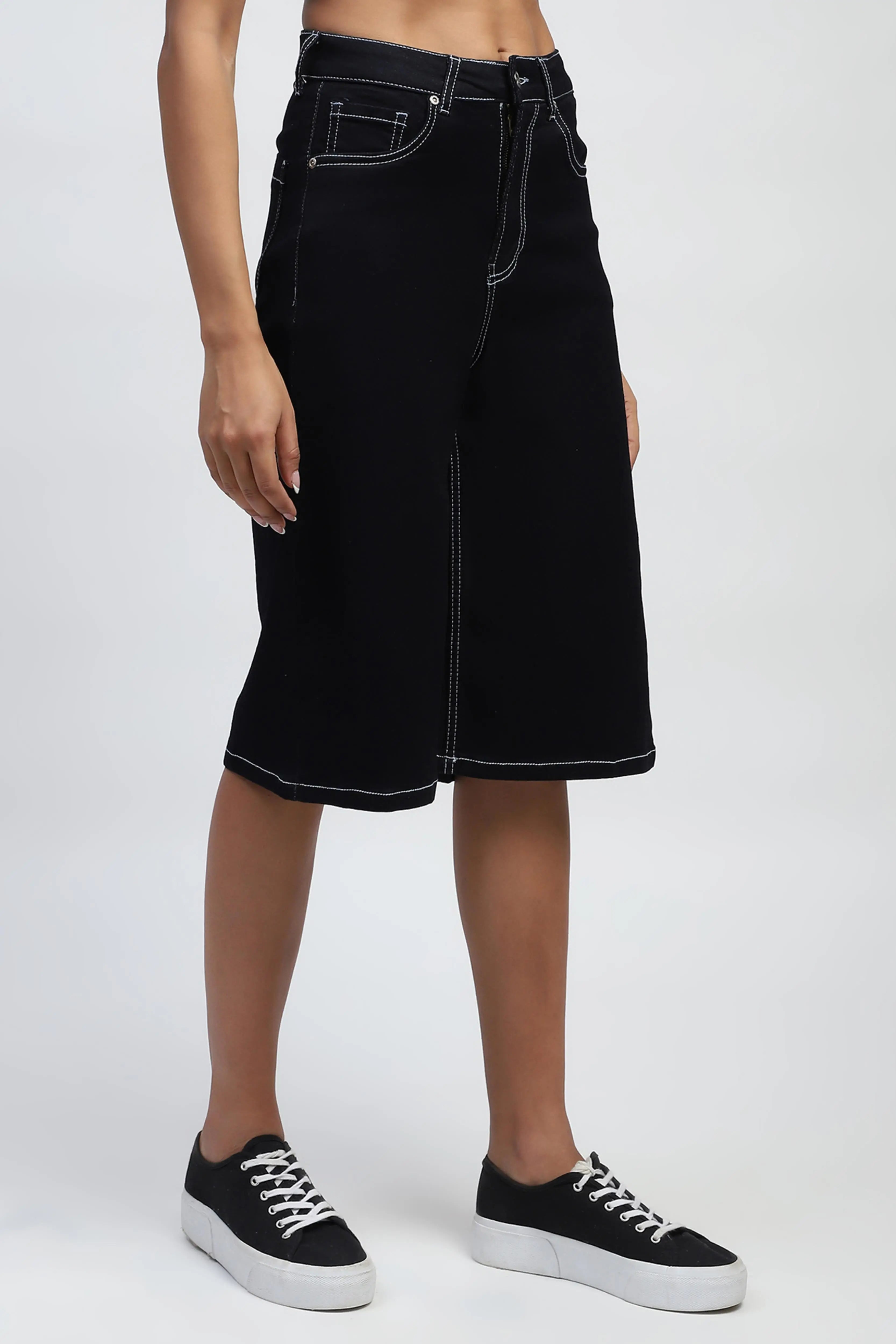 Black Solid Cotton Blend Loose Culottes - Global Republic