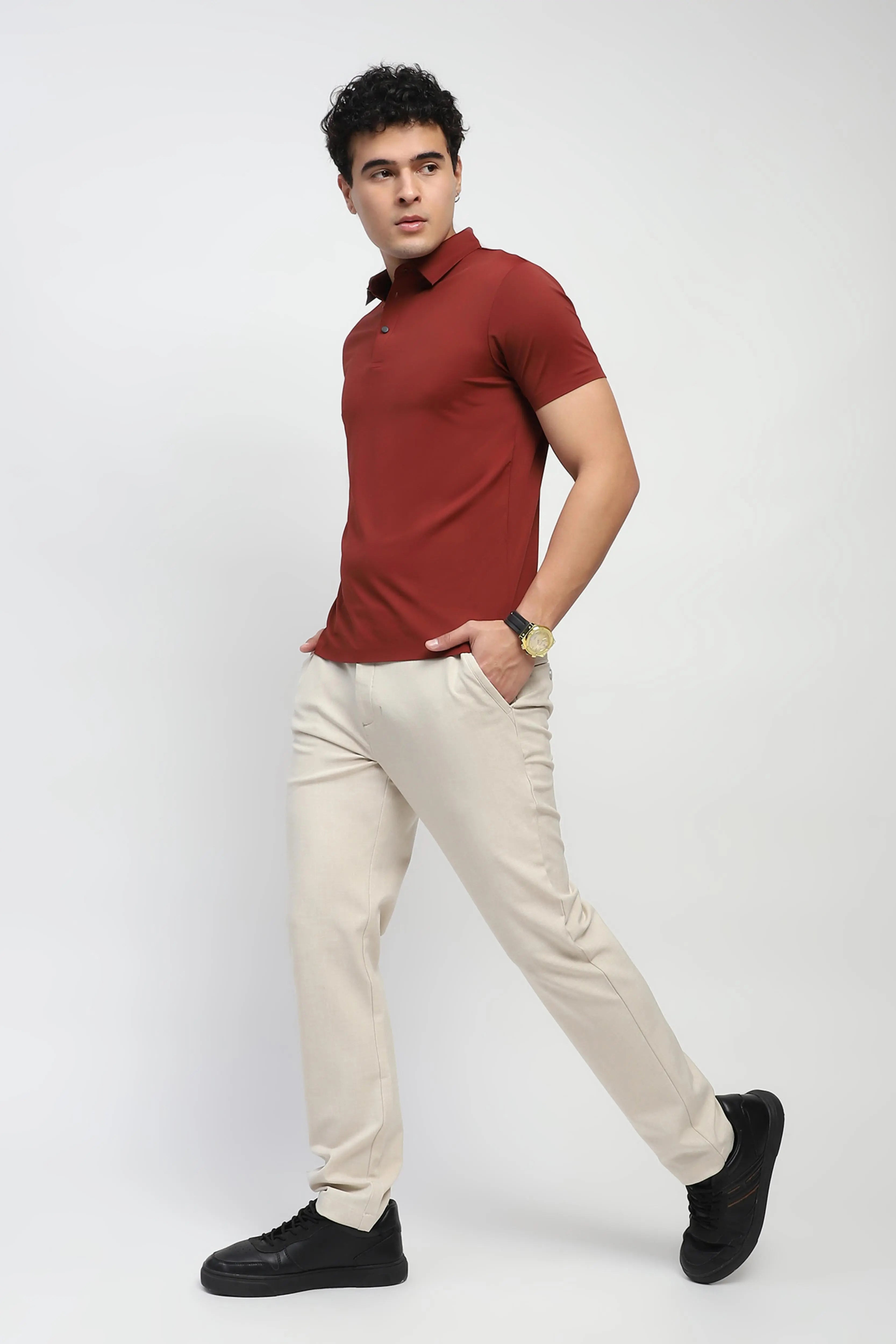 Stitchless Nylon Blend Solid T-Shirt - Global Republic