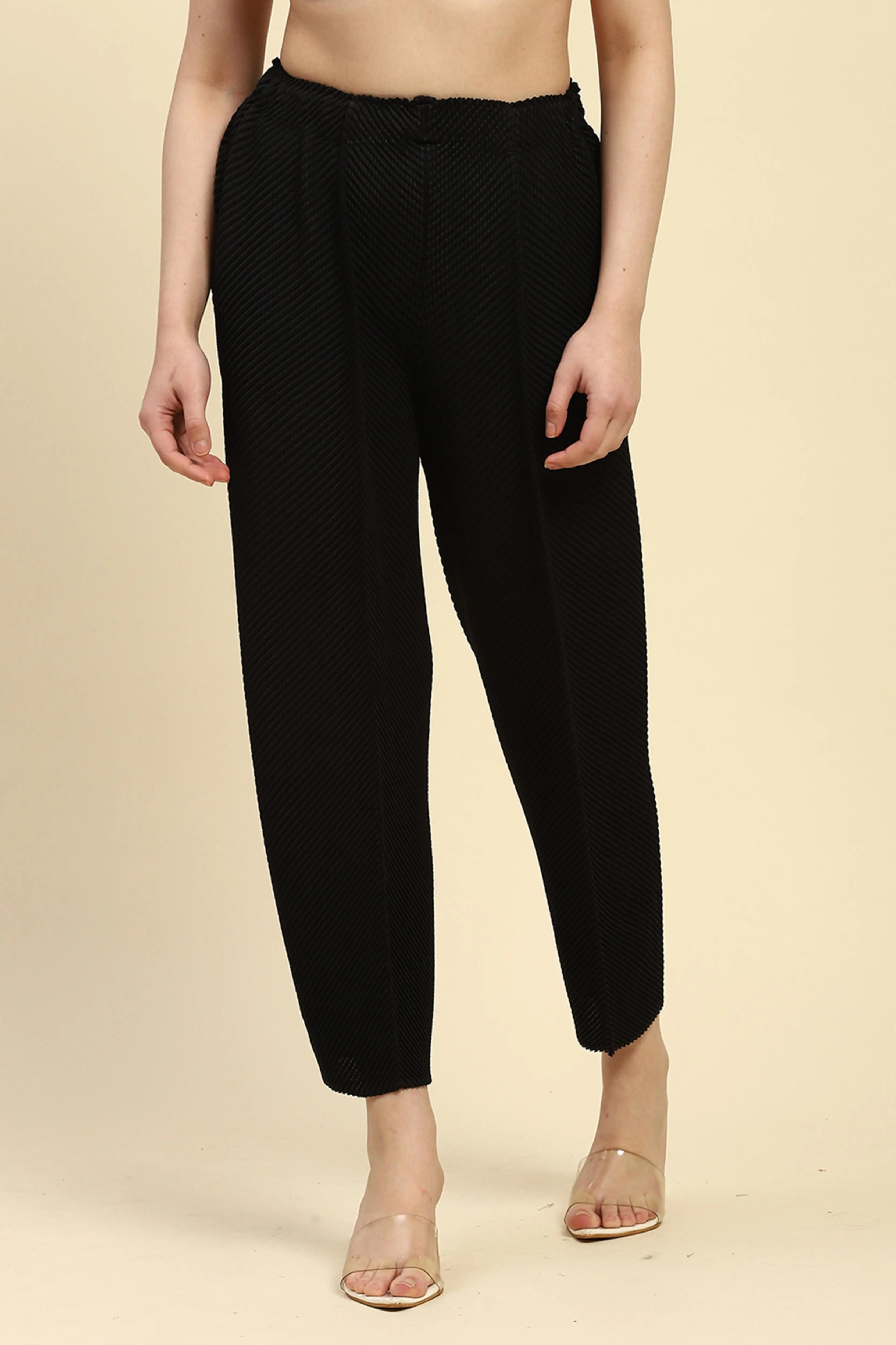 Black Pleated  Loose Lower - Global Republic