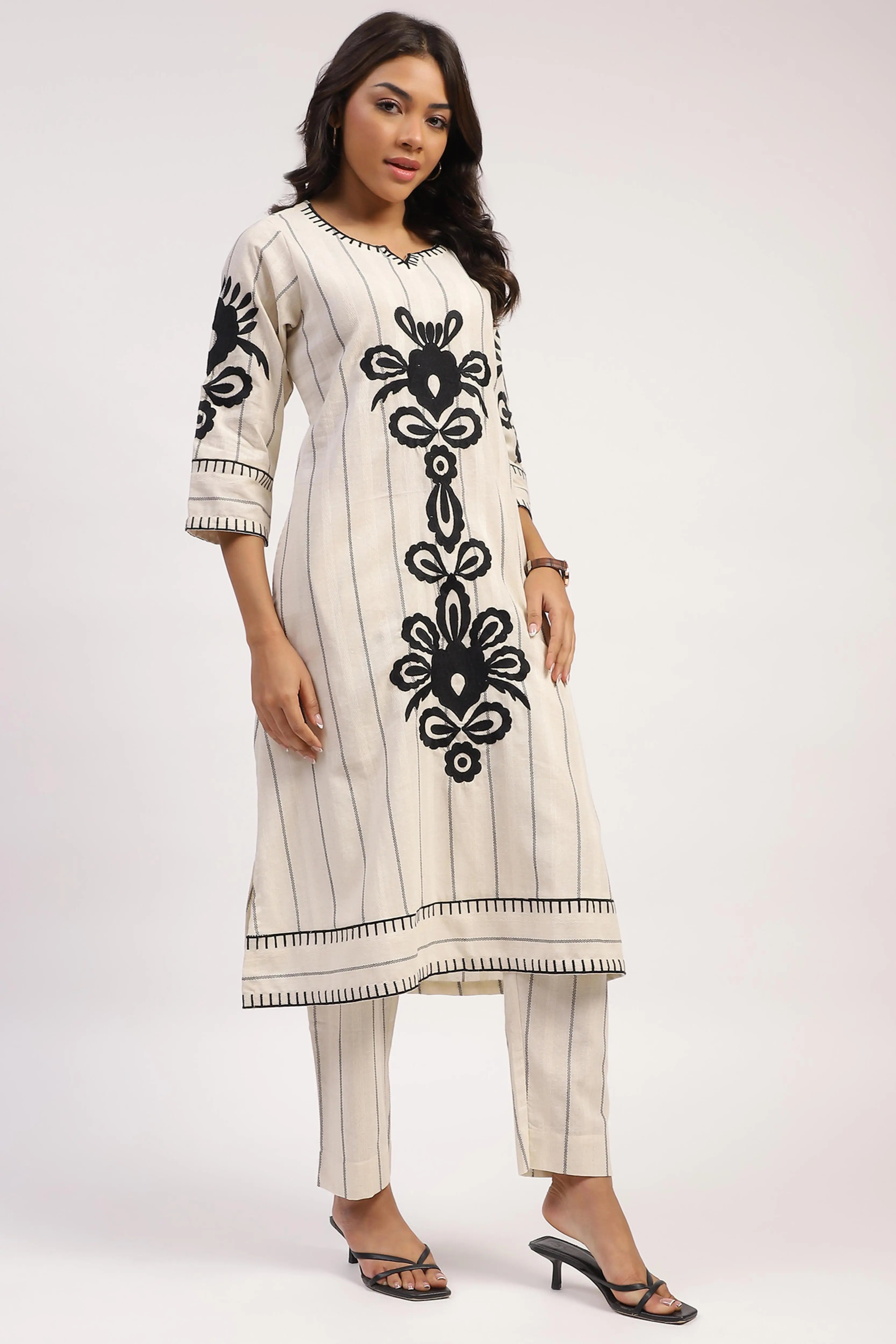 Embroidered Cotton Linen Kurta Set - Global Republic