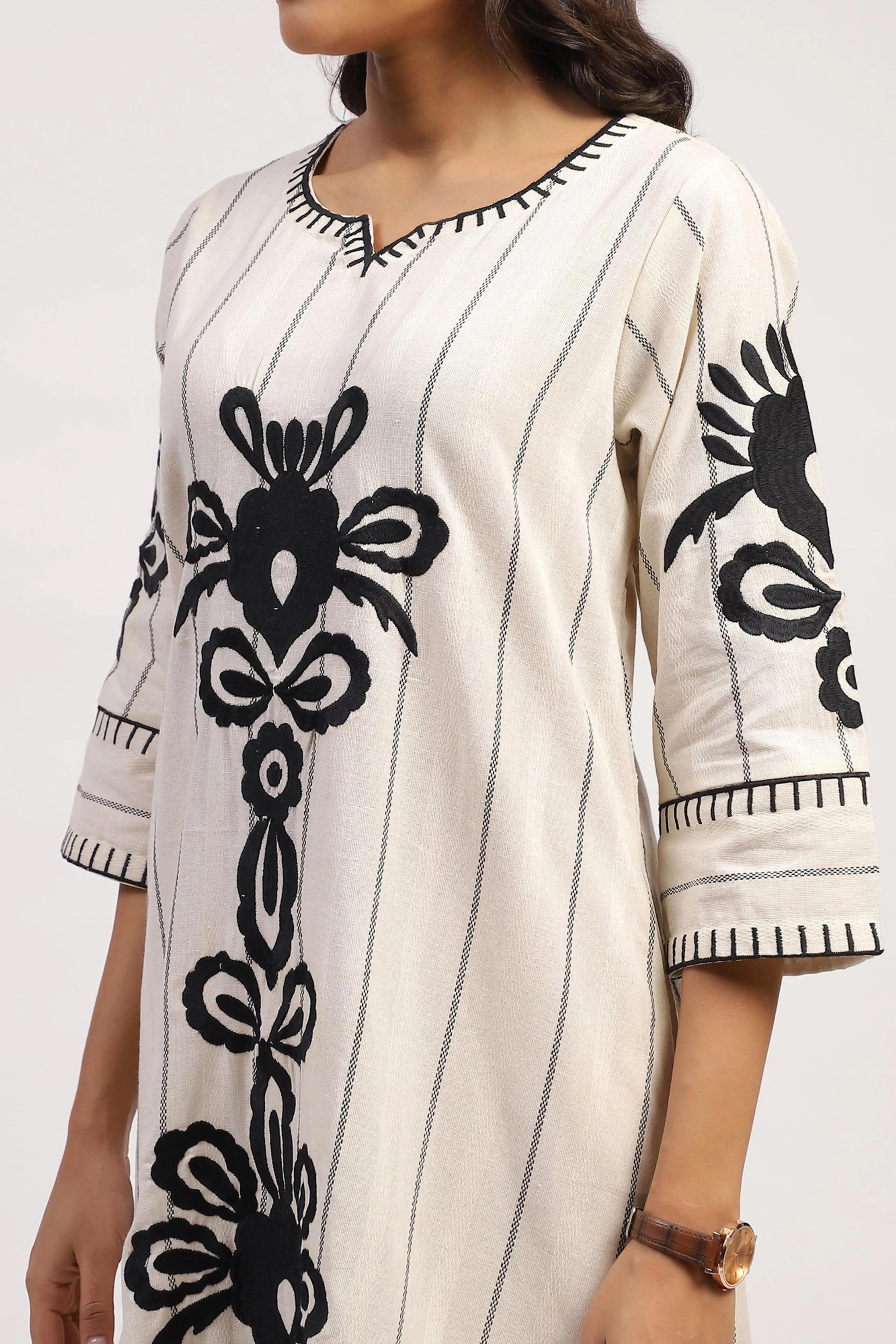 Embroidered Cotton Linen Kurta Set - Global Republic