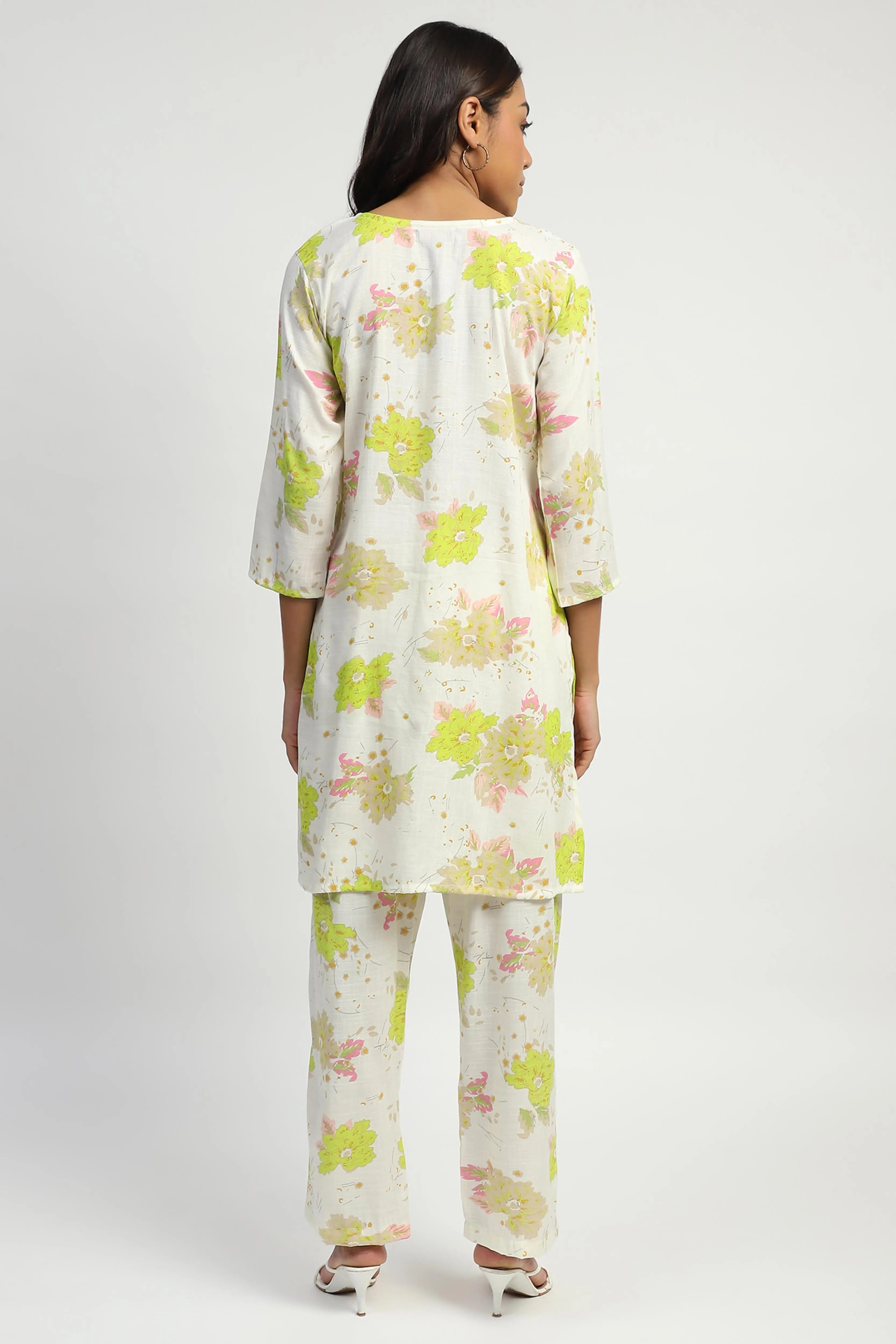 White & Green Floral Cotton Kurta Set - Global Republic