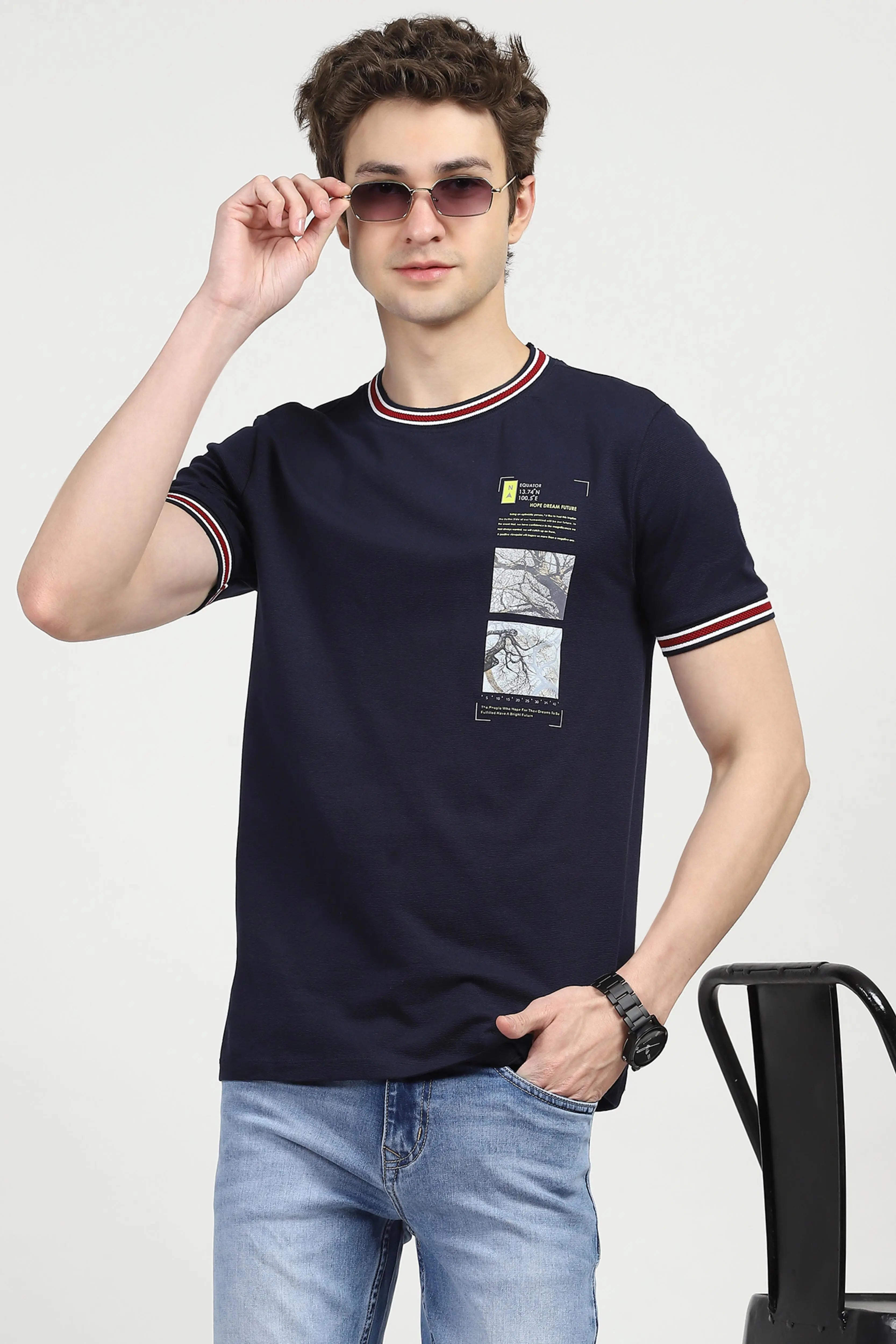 Navy Graphic Print T-shirt - Global Republic