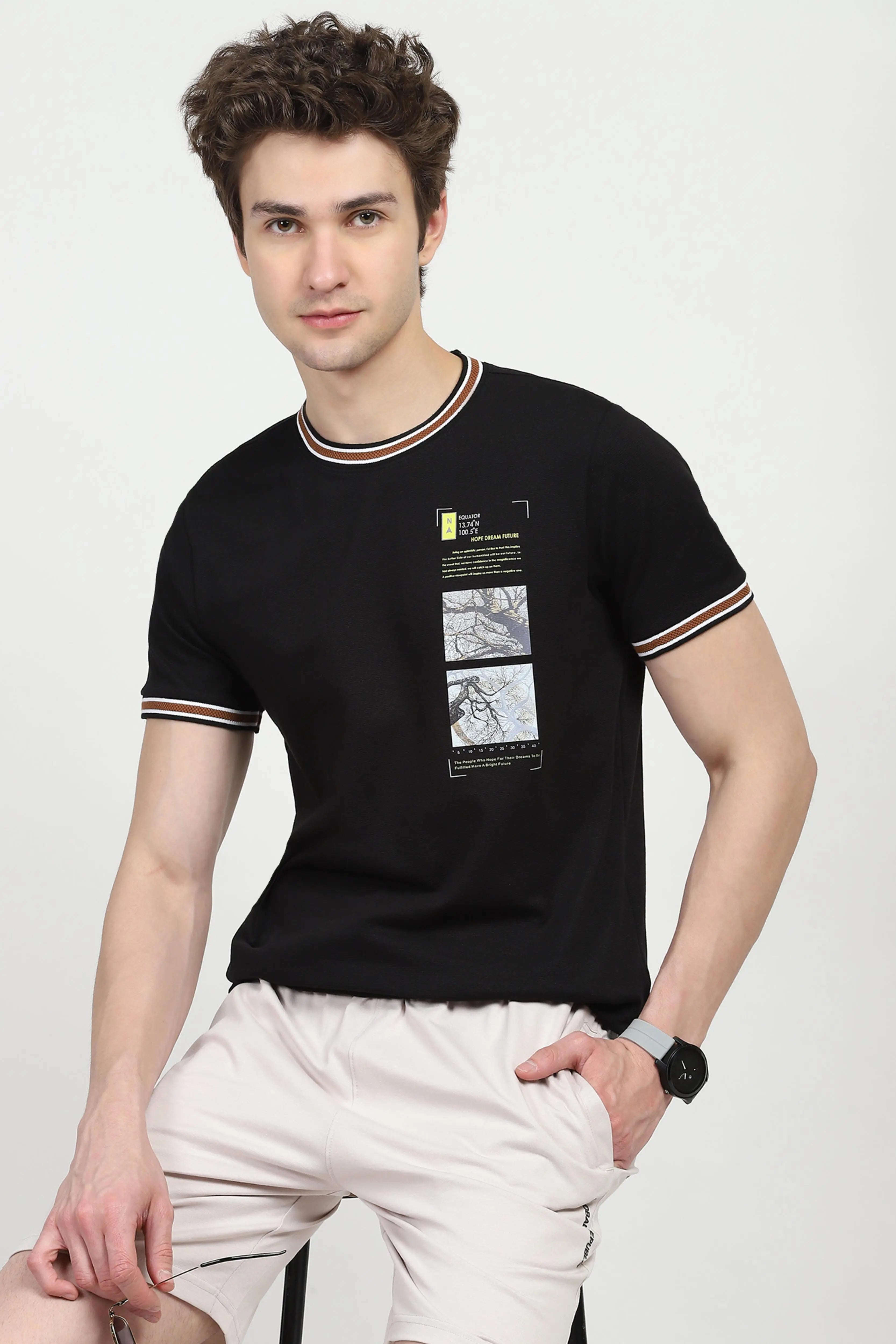 Black Graphic Print T-shirt - Global Republic