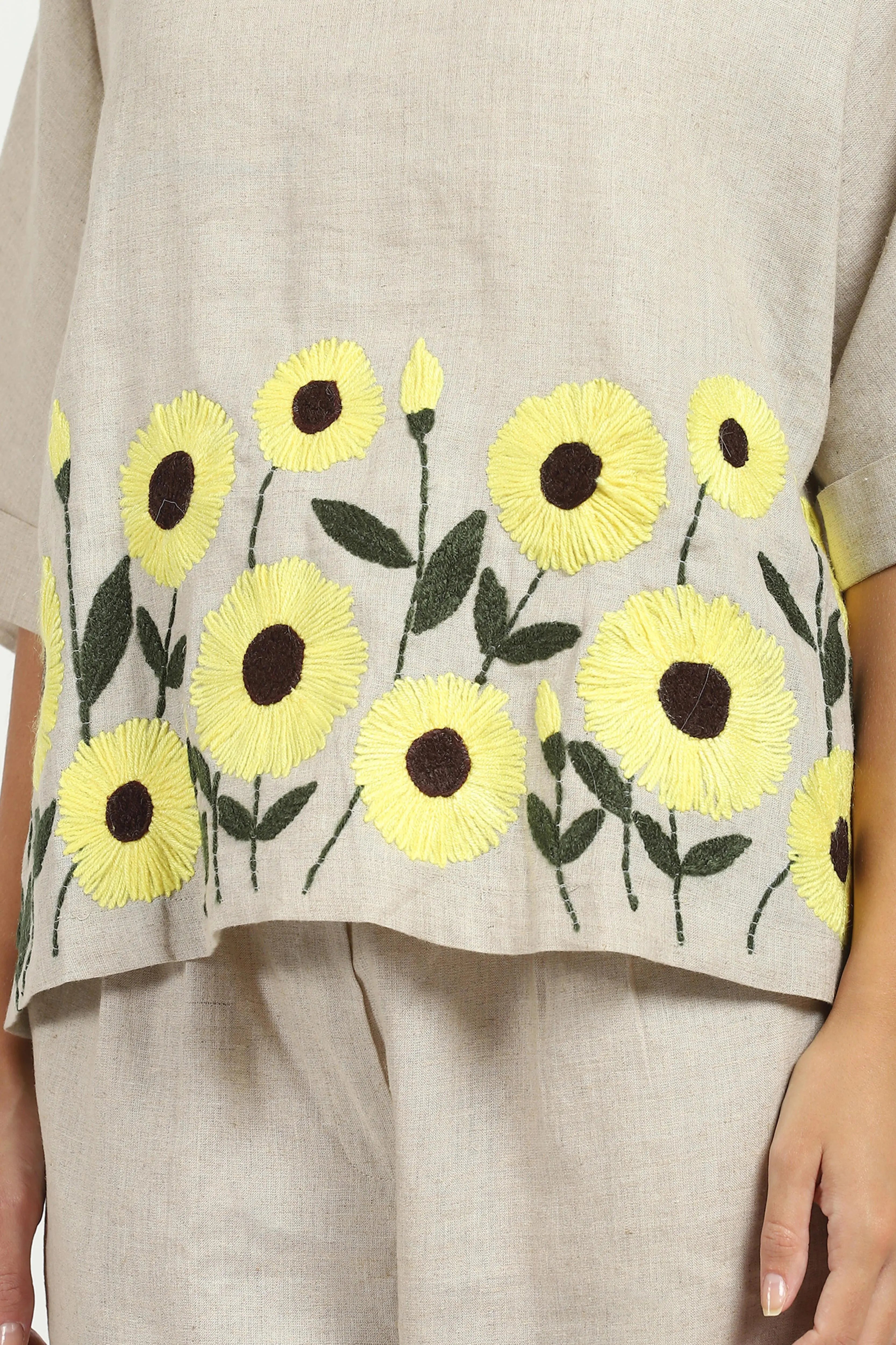 Floral Embroidered Linen Loose Top - Global Republic