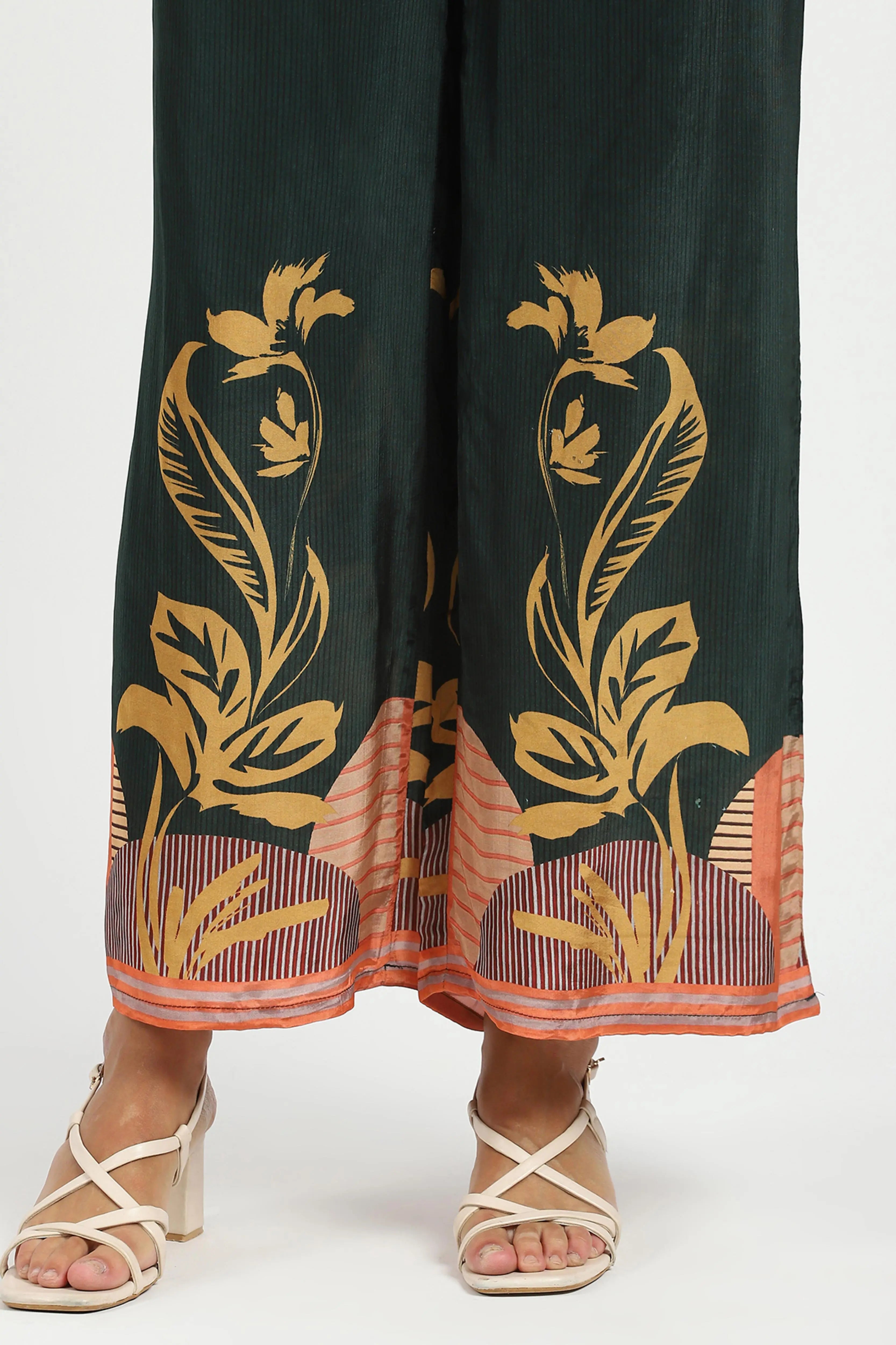 Green Abstract Crepe Kurta Set - Global Republic