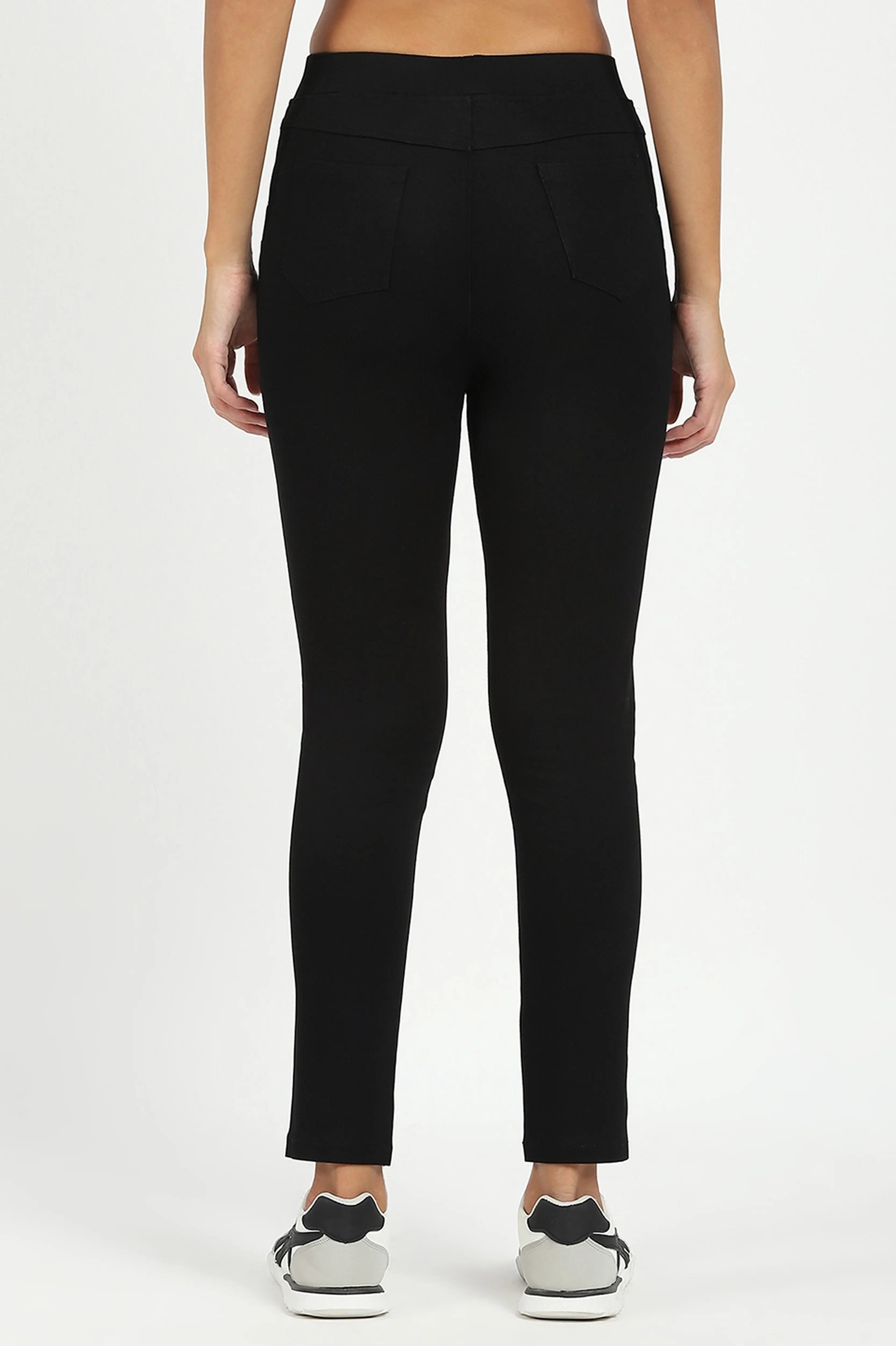 Black Ultra Stretchable Jegging