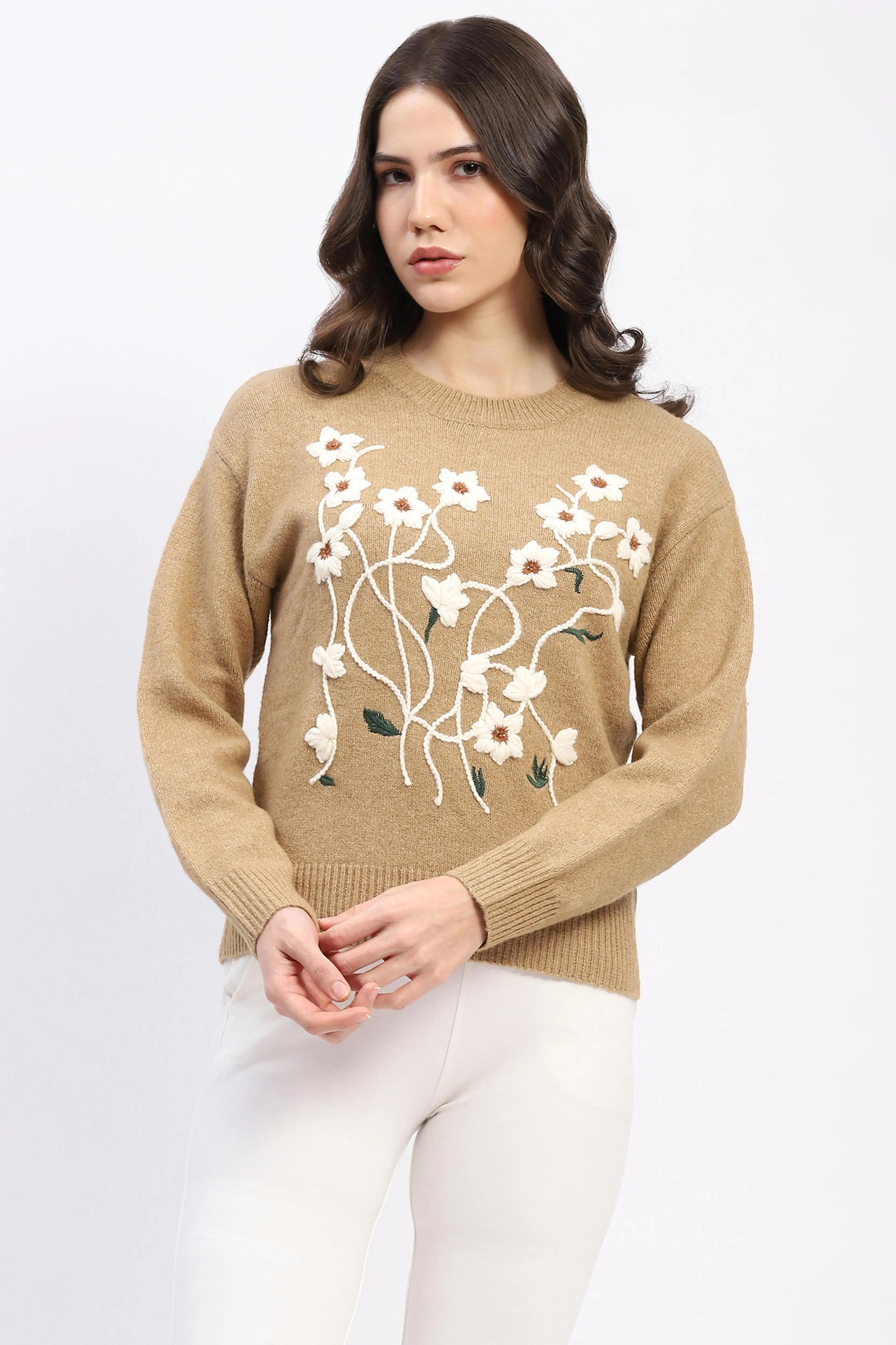 Floral Embroidered Pullover - Global Republic