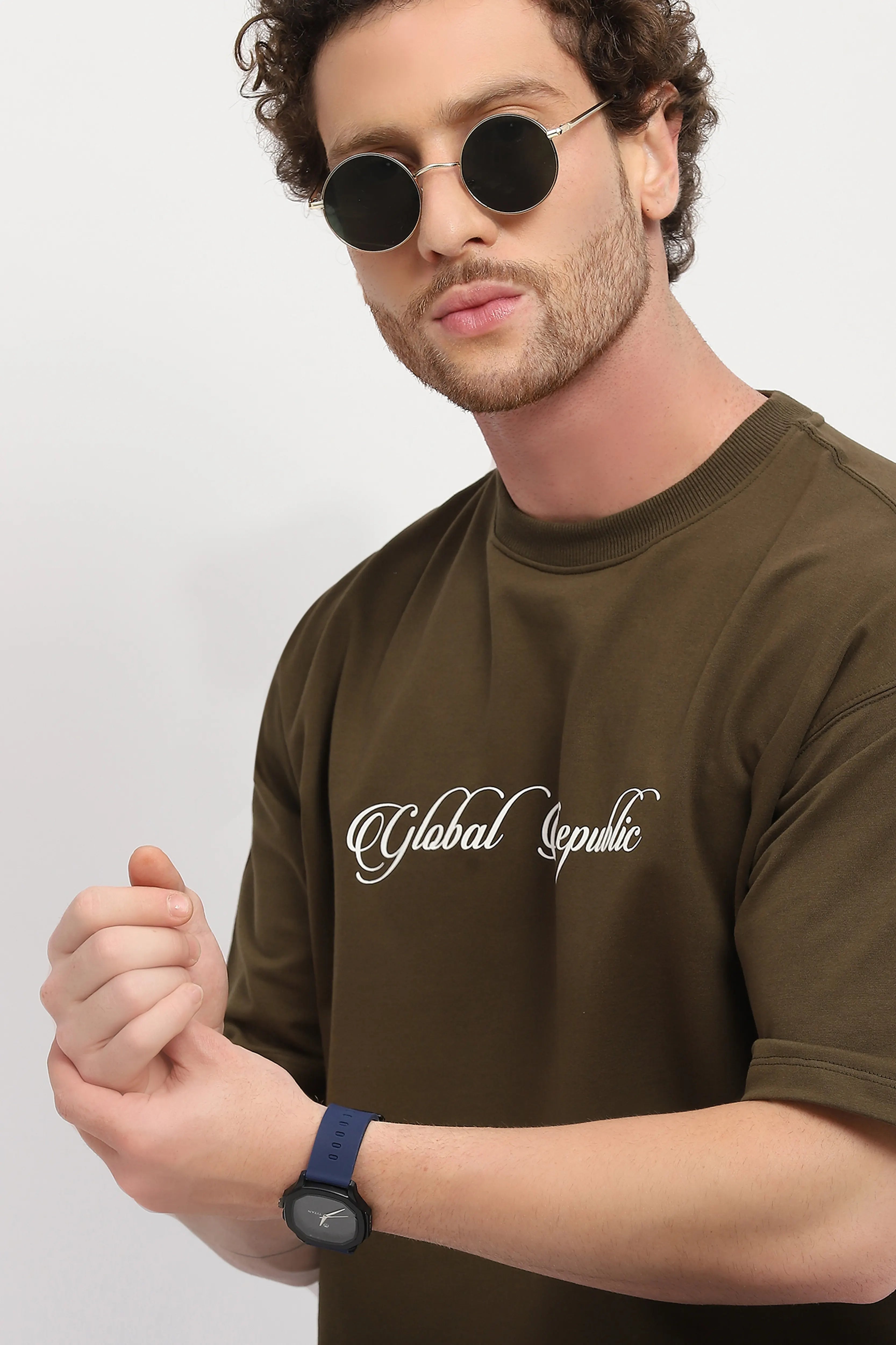 Urban Edge Oversized Graphic Tee - Global Republic