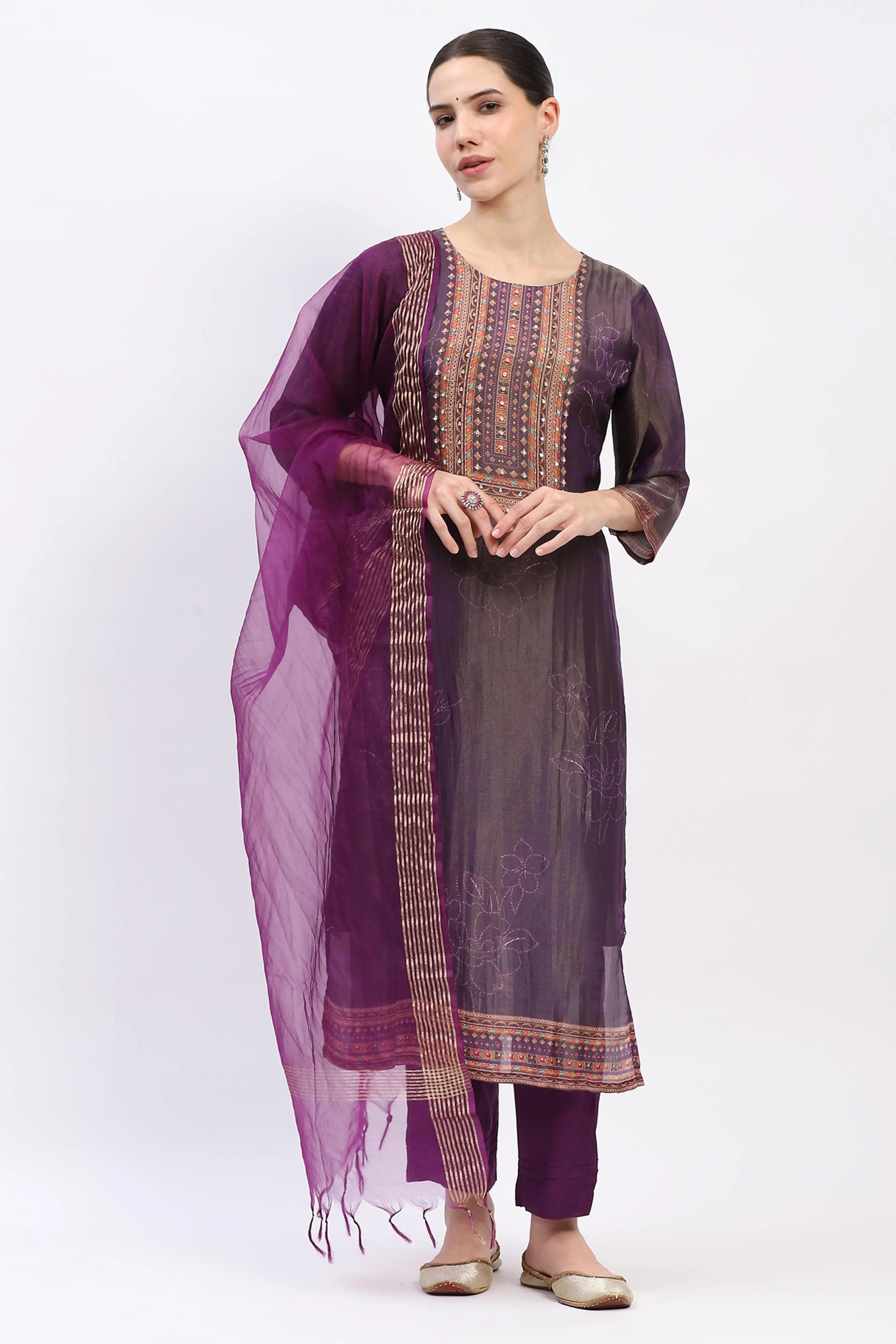 Muslin Embellished Kurta Set - Global Republic