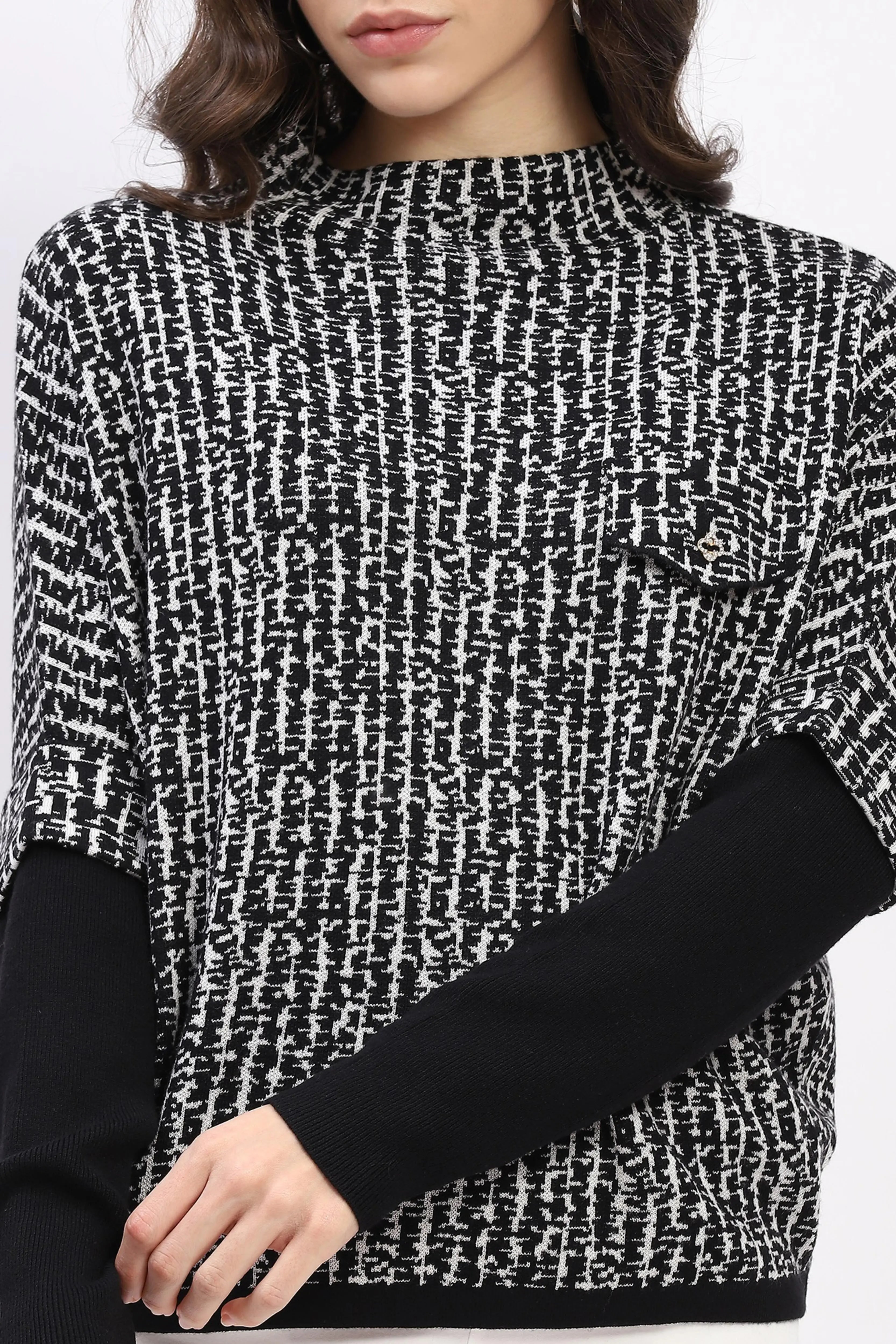 Monochrome Wool-Blend Pullover - Global Republic