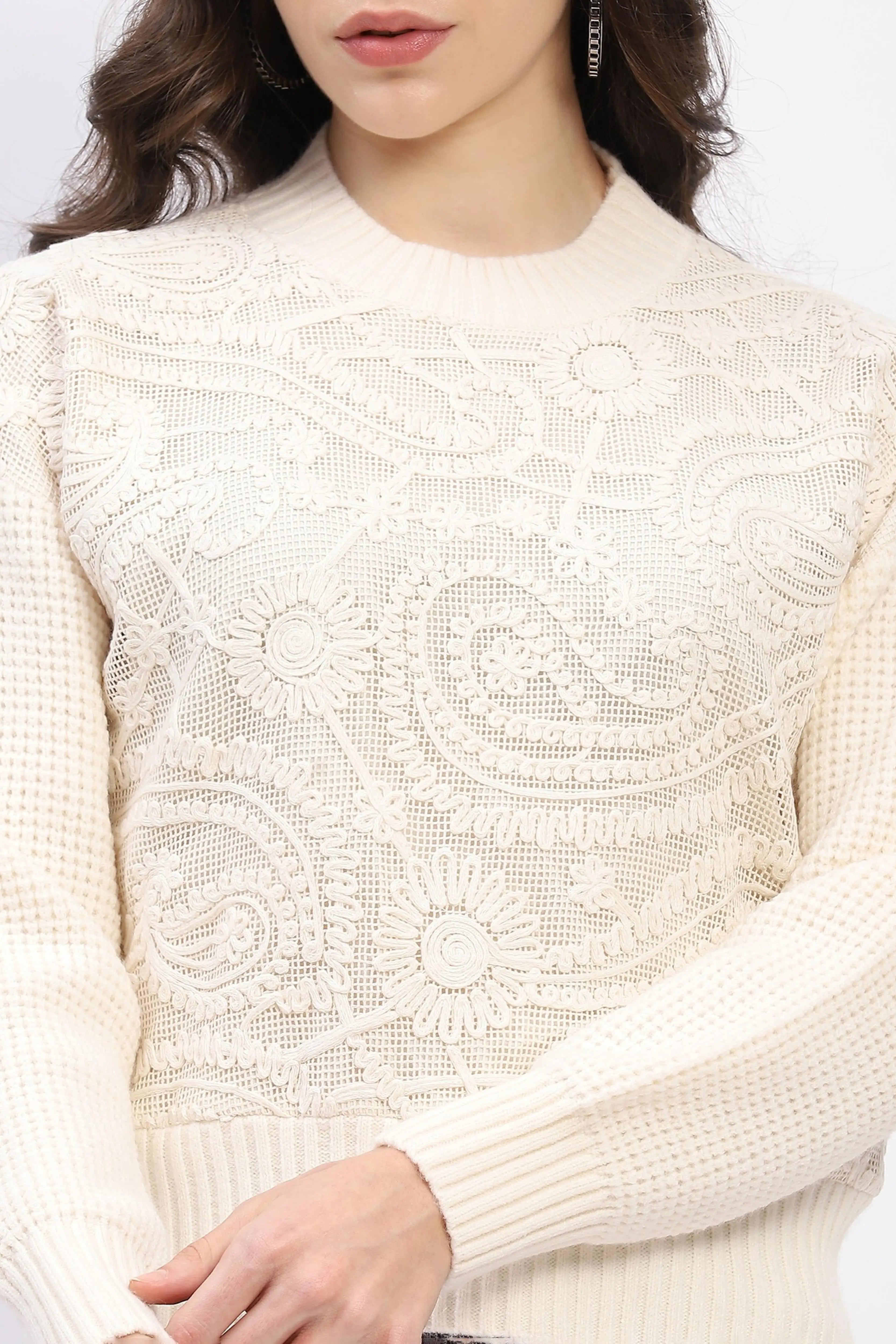 Classic Embroidered Pullover - Global Republic