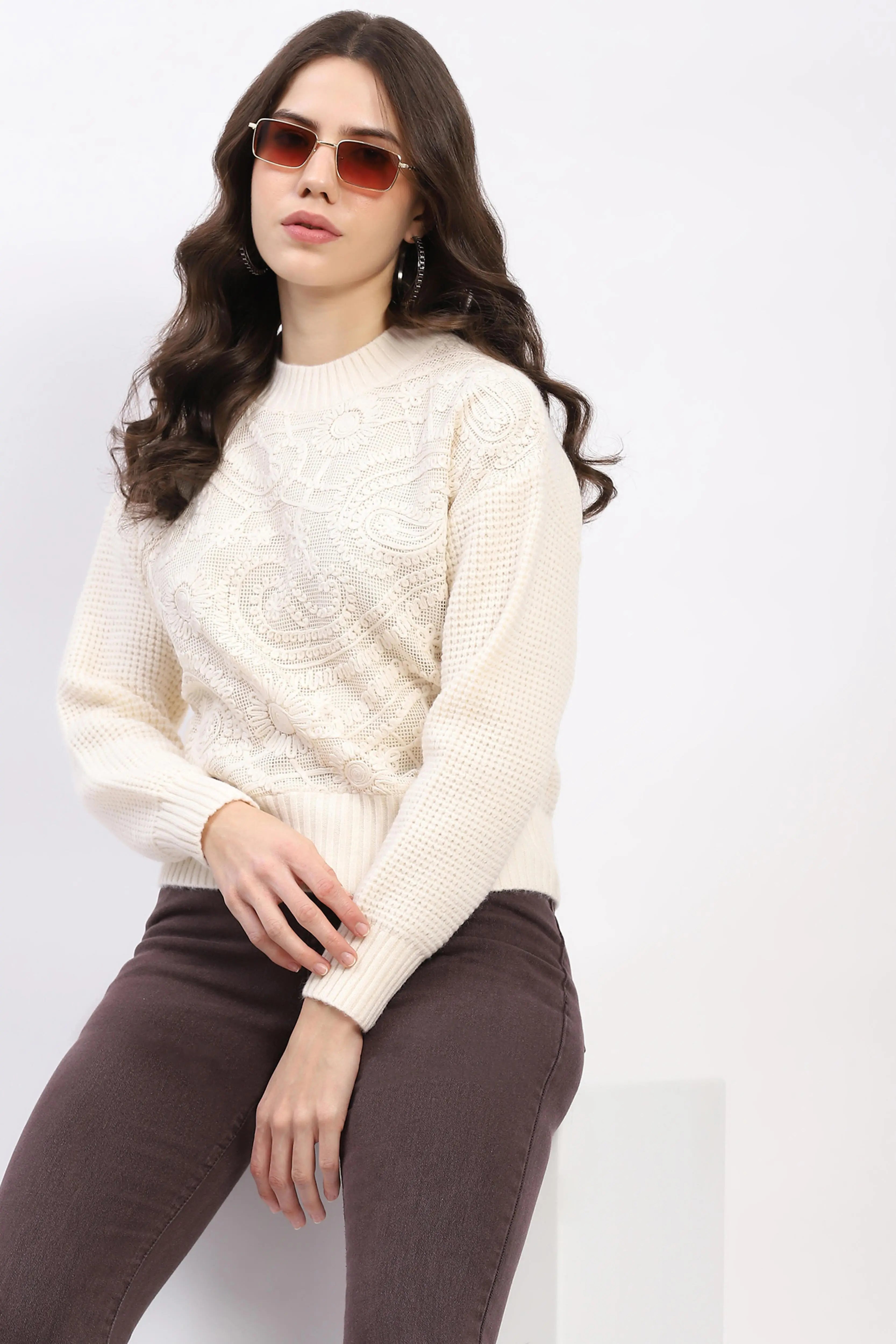 Classic Embroidered Pullover - Global Republic