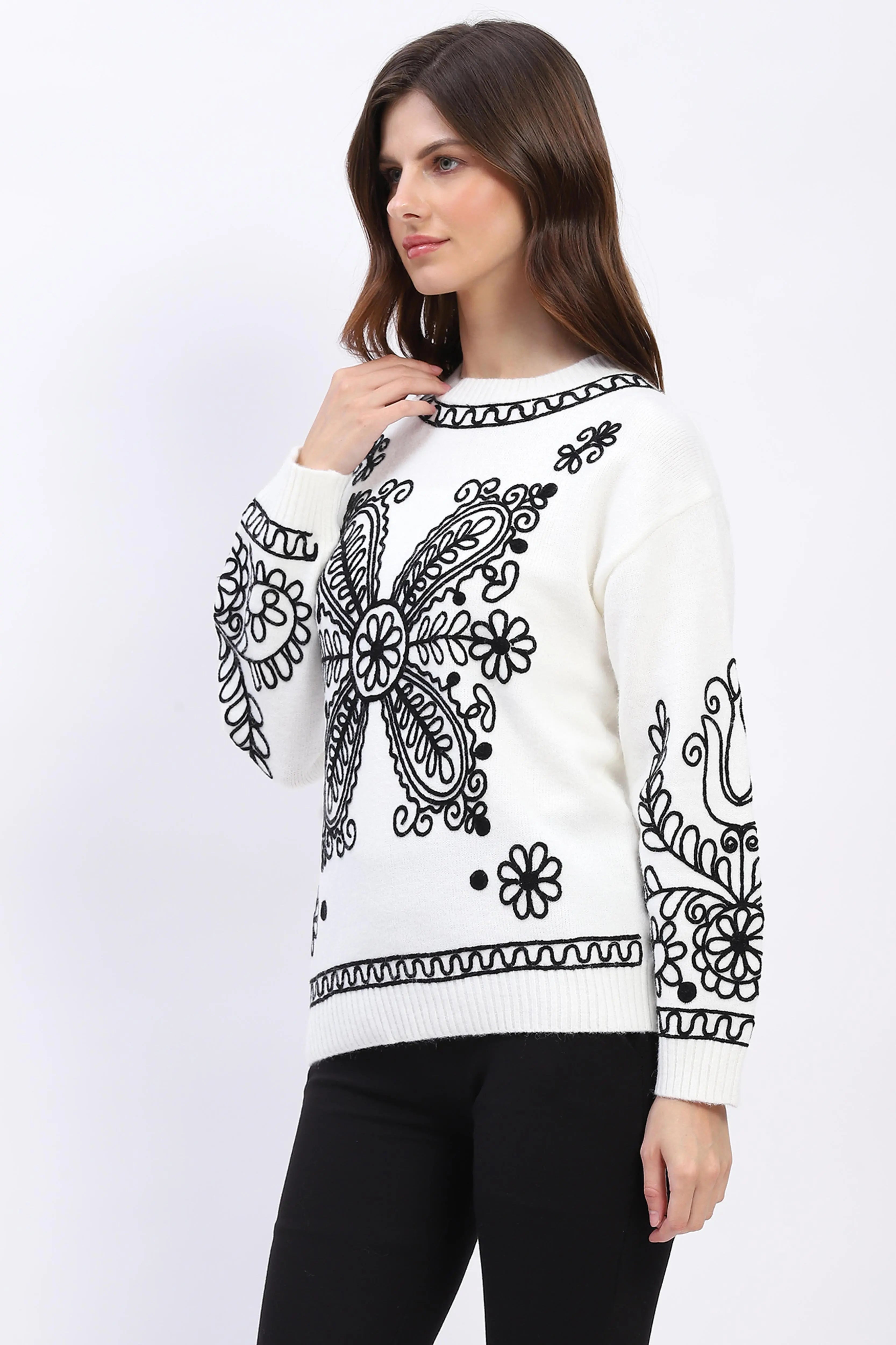 Floral Embroidered Pullover - Global Republic