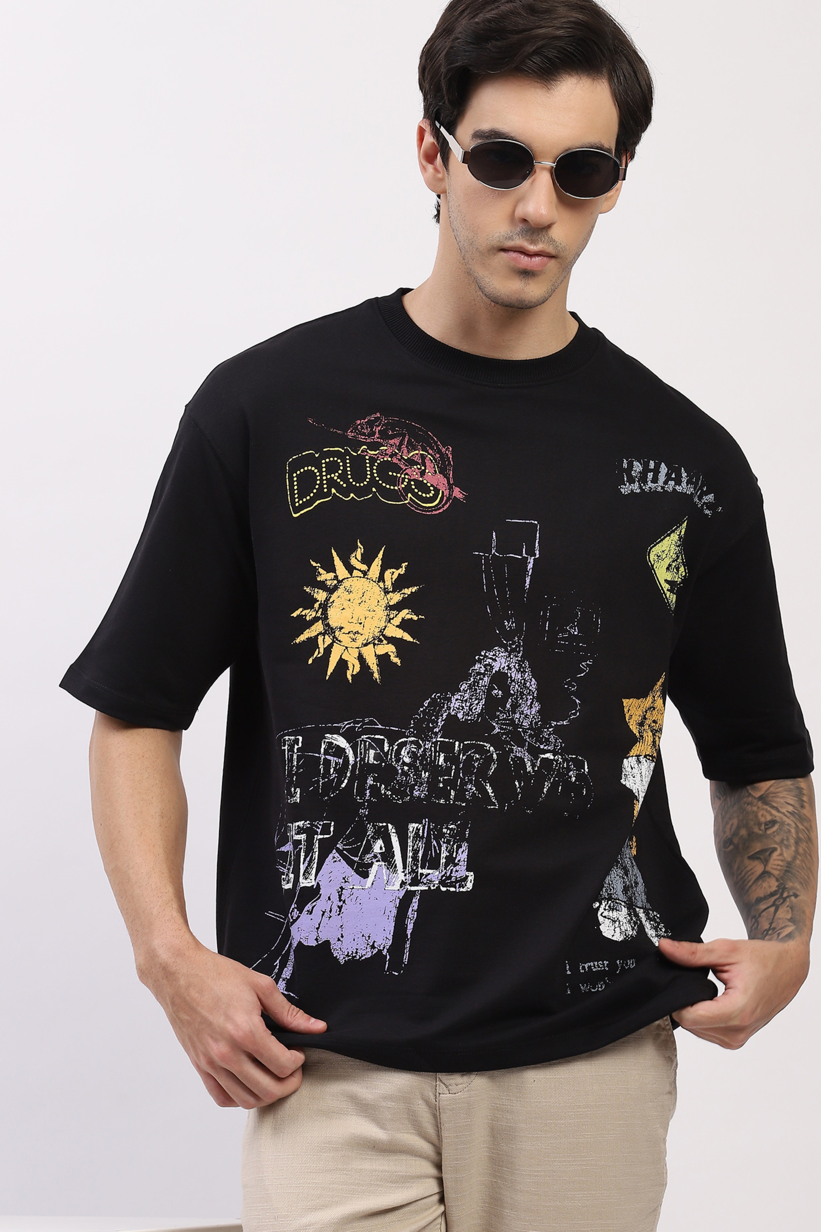 Black Oversized Modern Art Print T-Shirt
