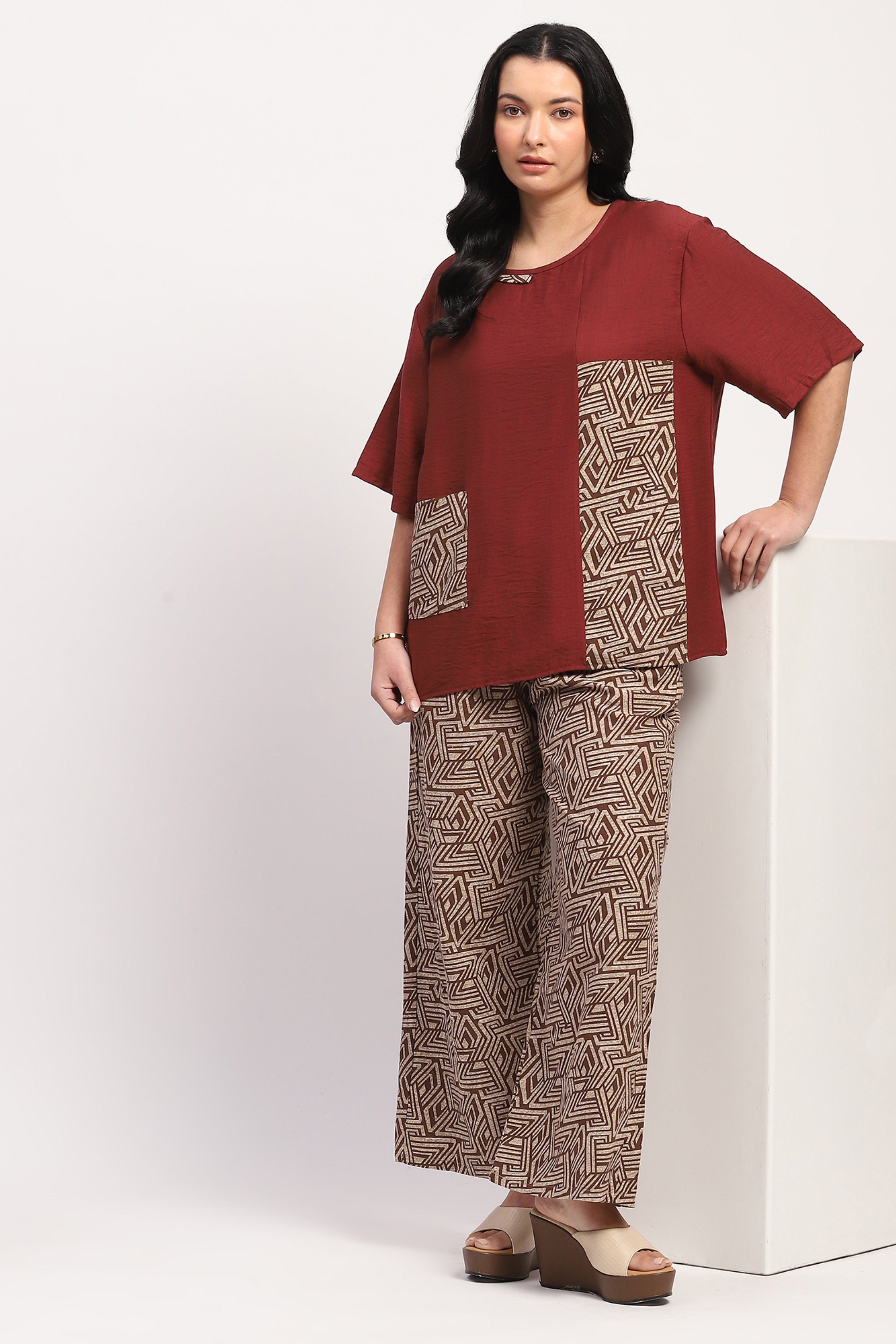 Brown Abstract Print Loungewear Set