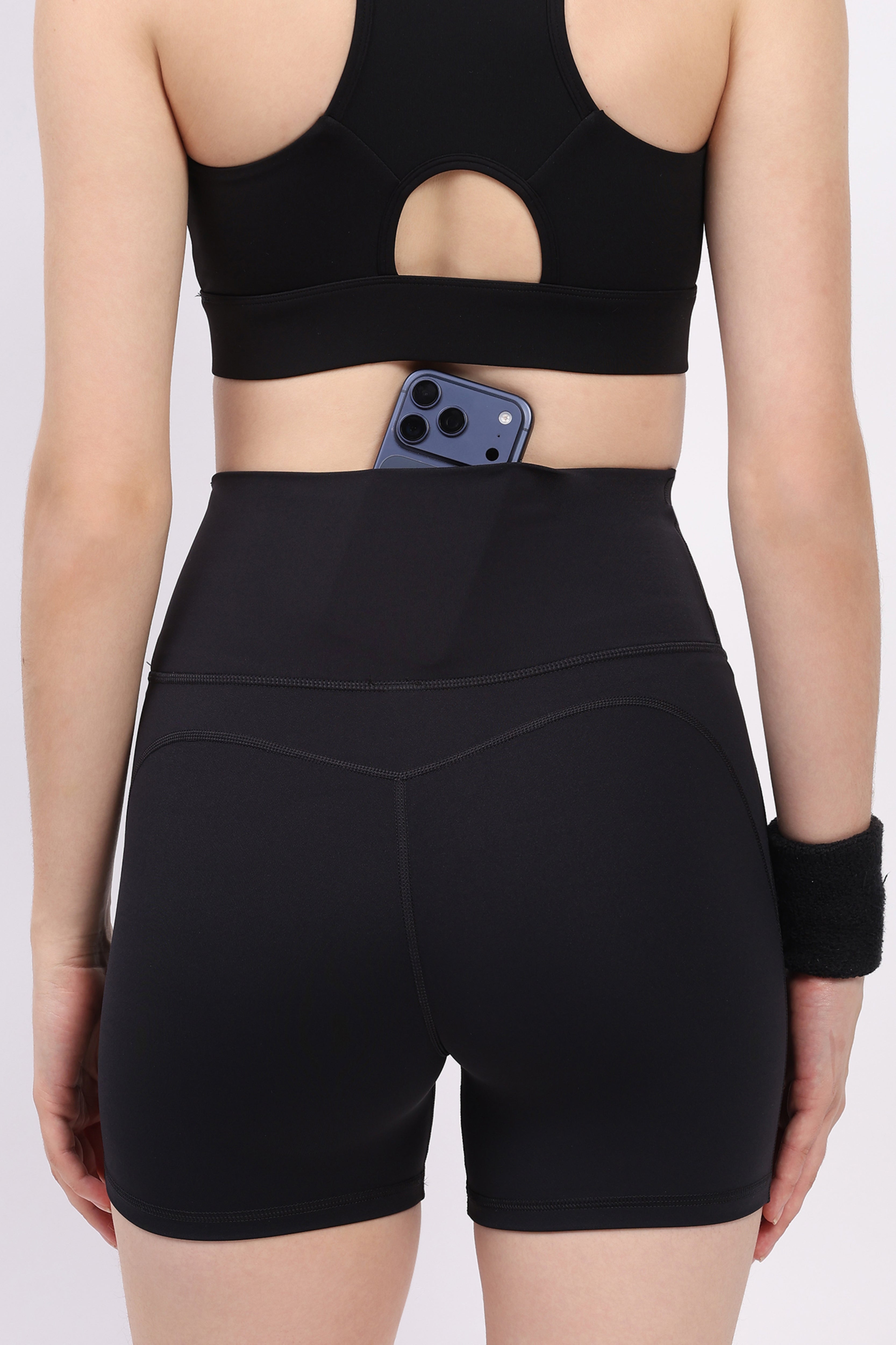 Black Ultra Stretchable Seamless Shorts