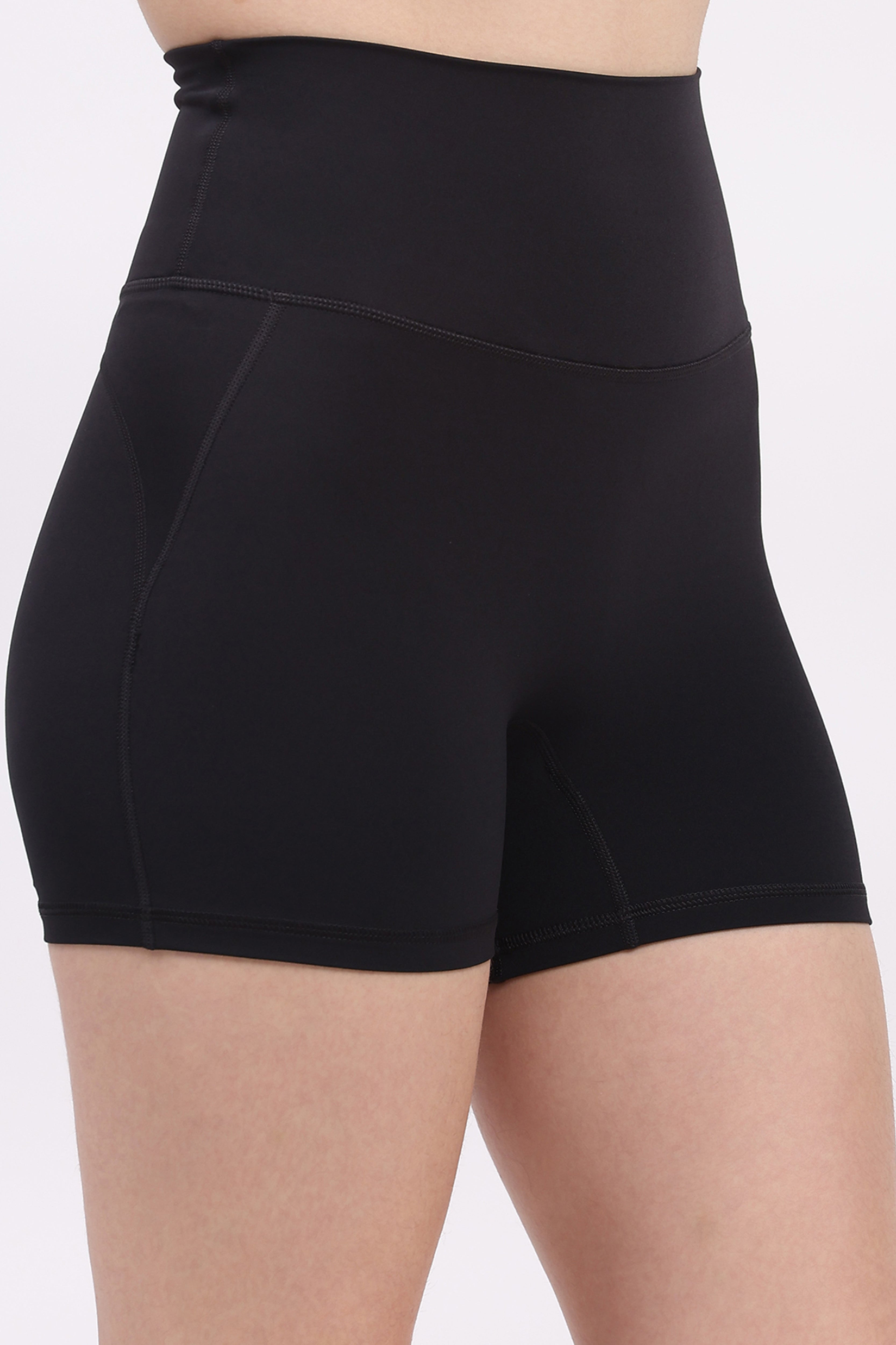 Black Ultra Stretchable Seamless Shorts