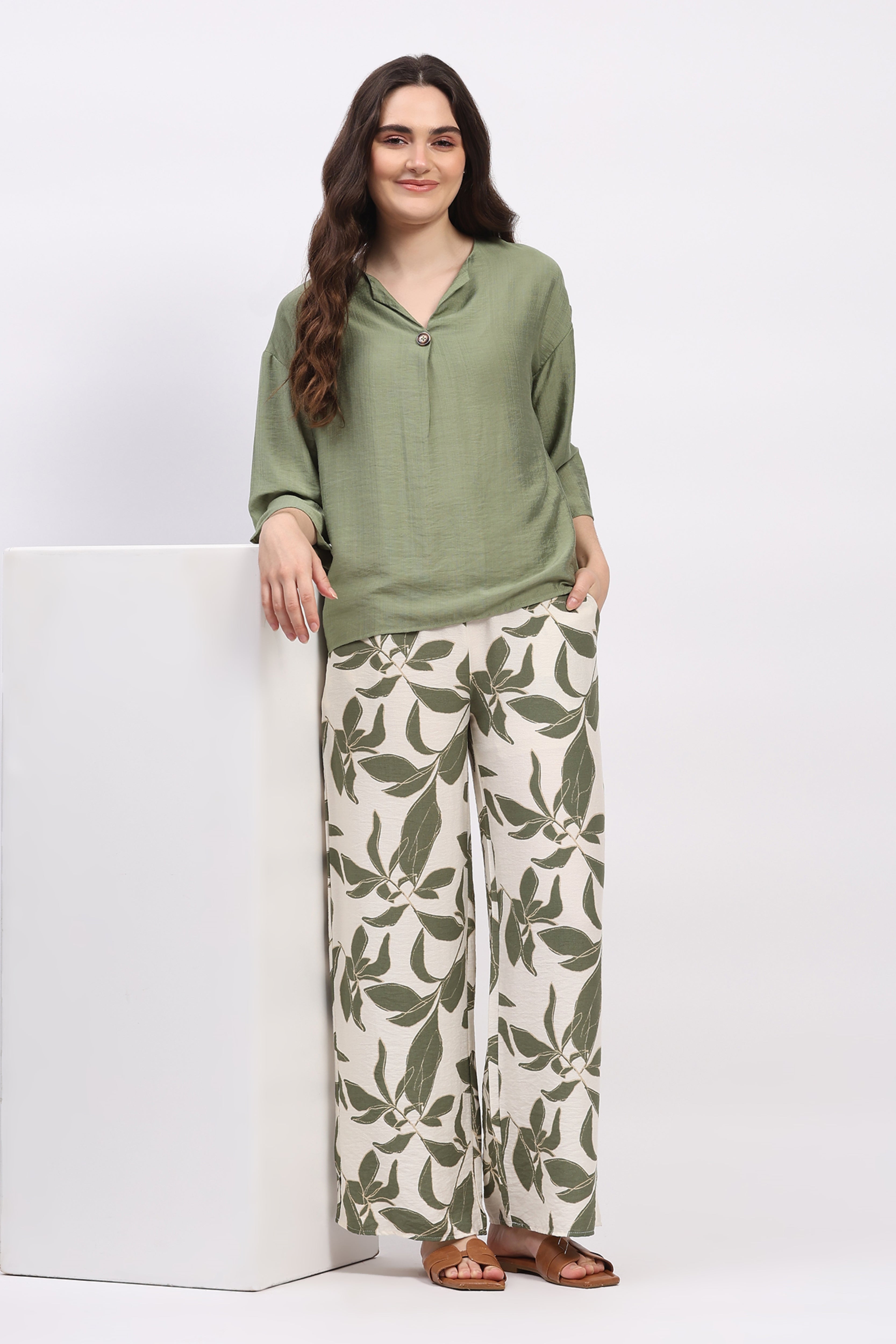 Green Solid Top & Floral Print Lower Set