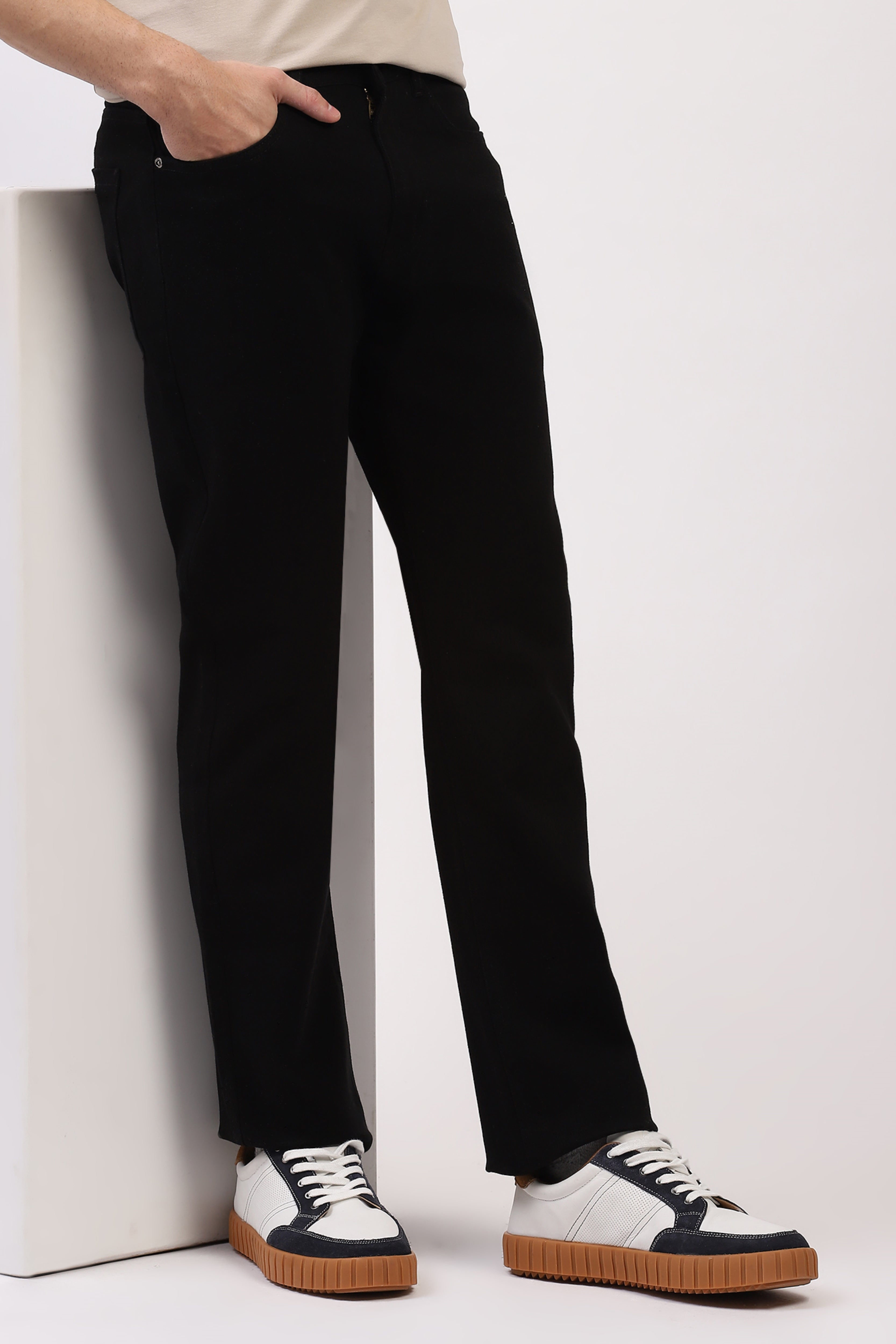 Black Straight Fit Basic Jeans