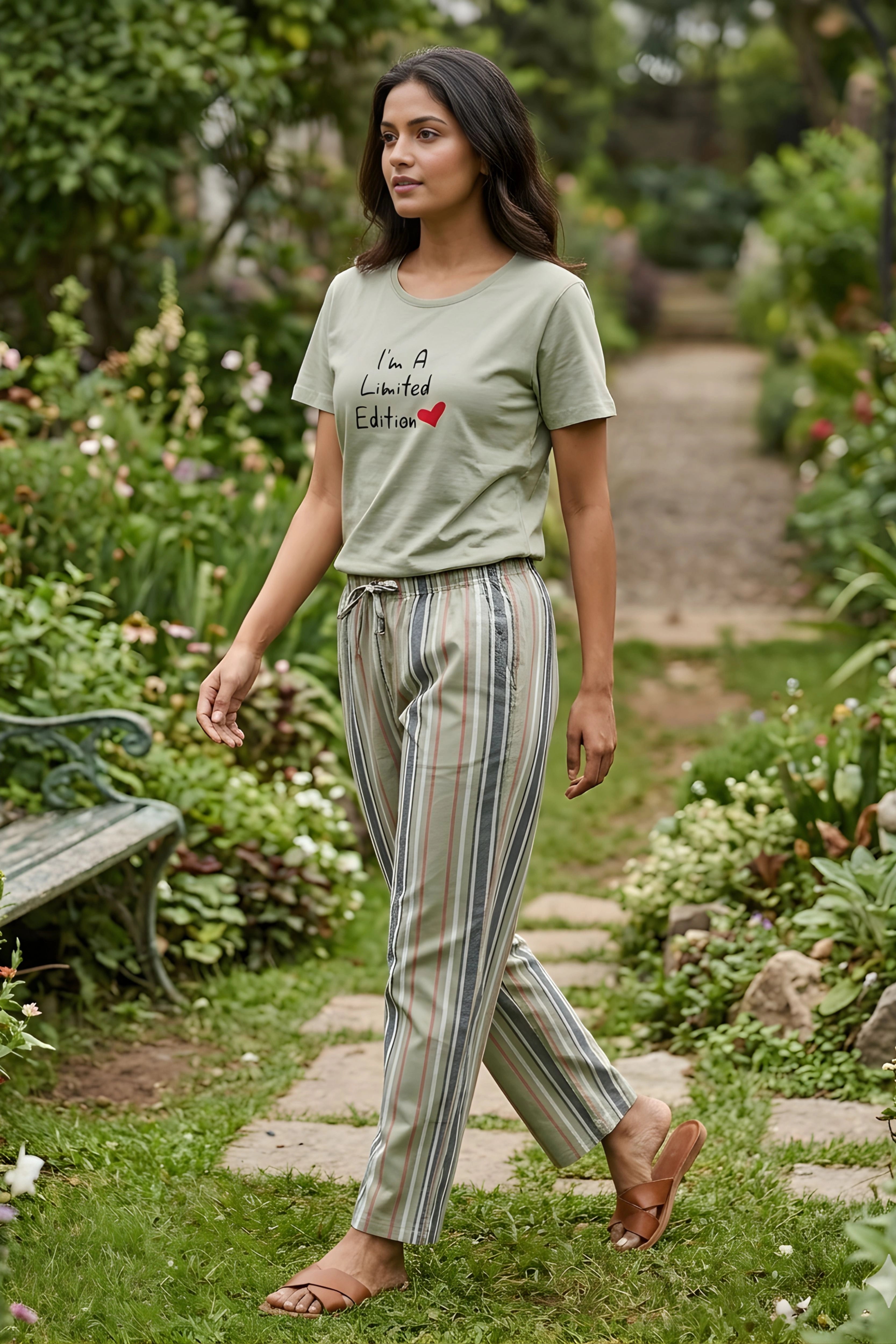 Pista Green Cotton Night Suit Set