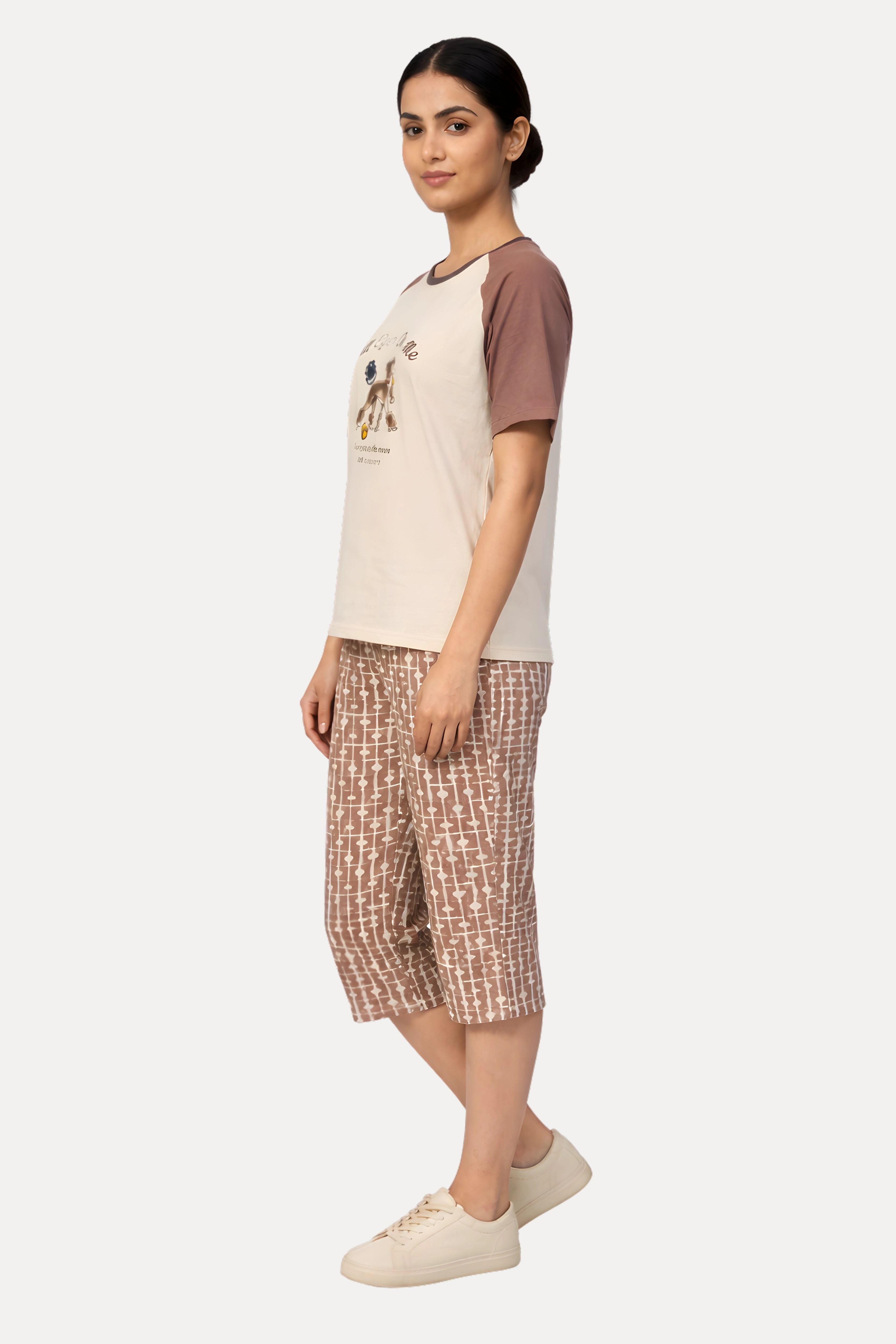 Cream Quirky Typography Cotton Capri Night Suit Set