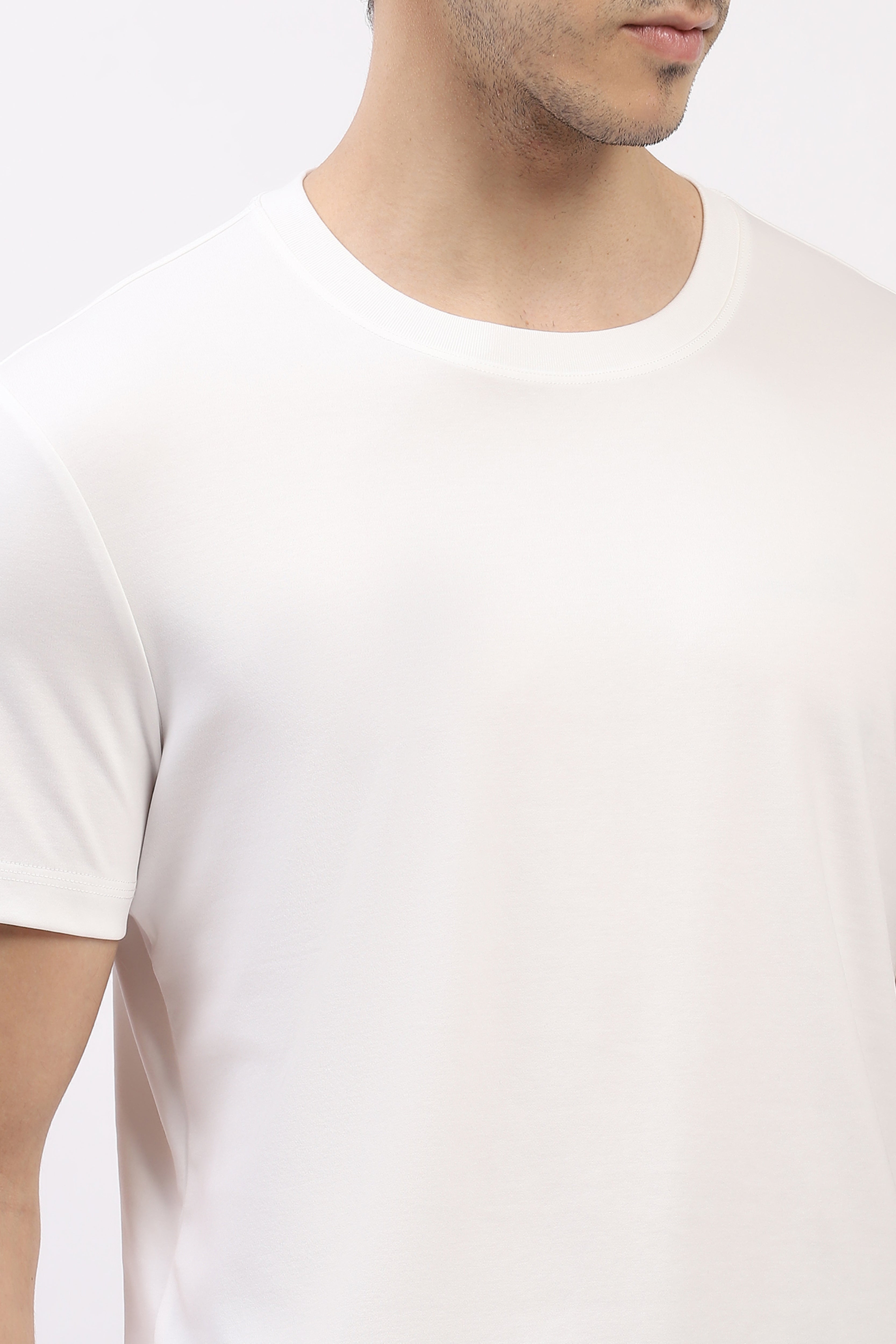 Classic White Regular Fit T-Shirt