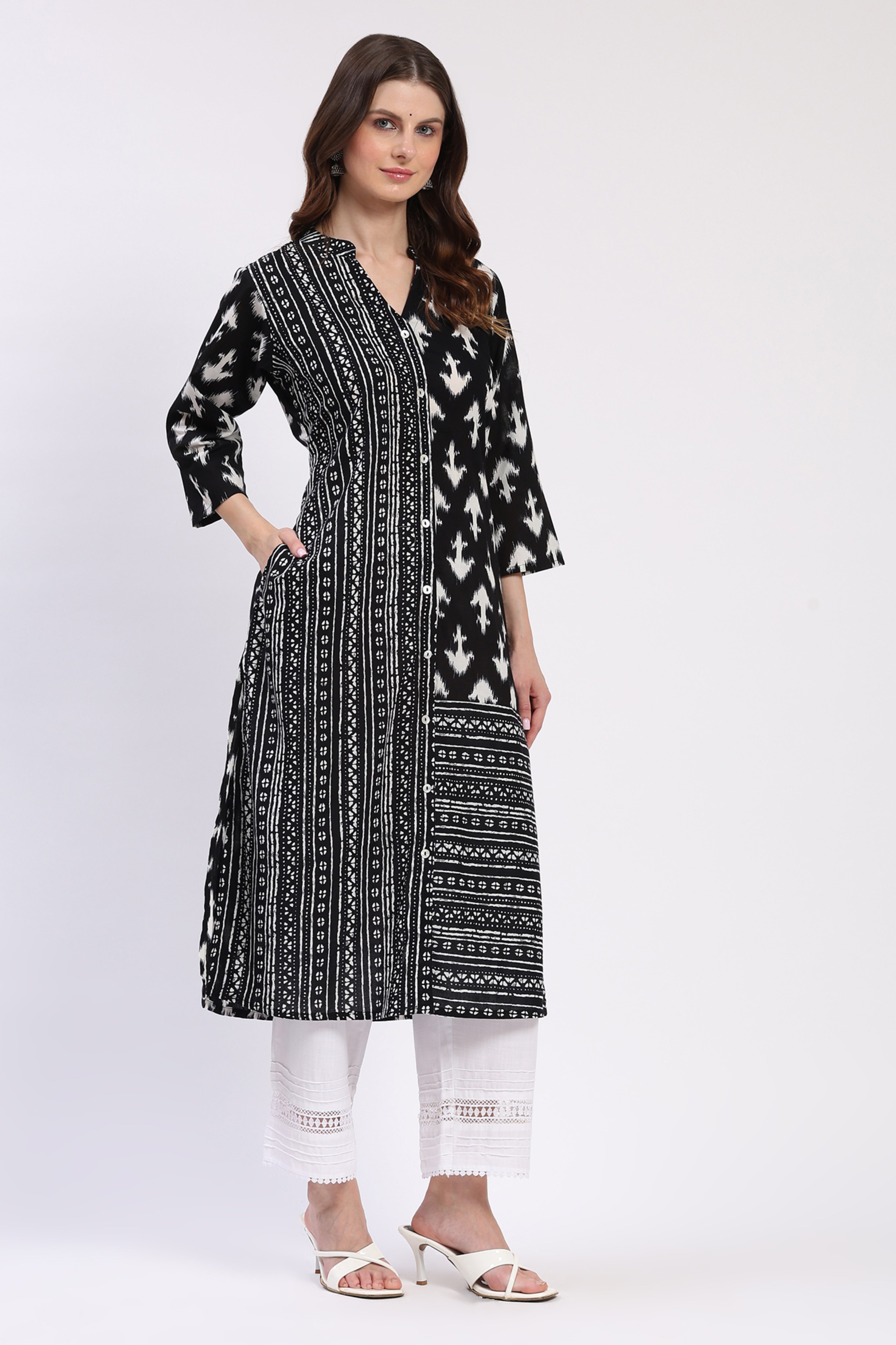 Monochrome Cotton Printed Kurta