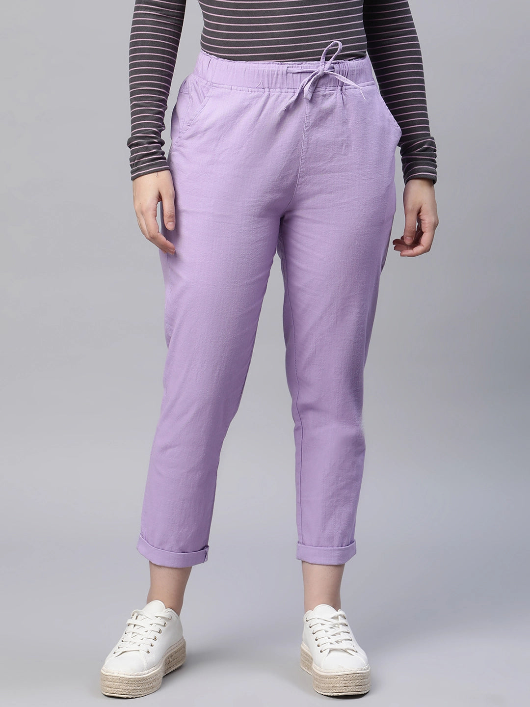 Women Lilac Cotton Mid Rise Tapered Fit Ankle Length Lower