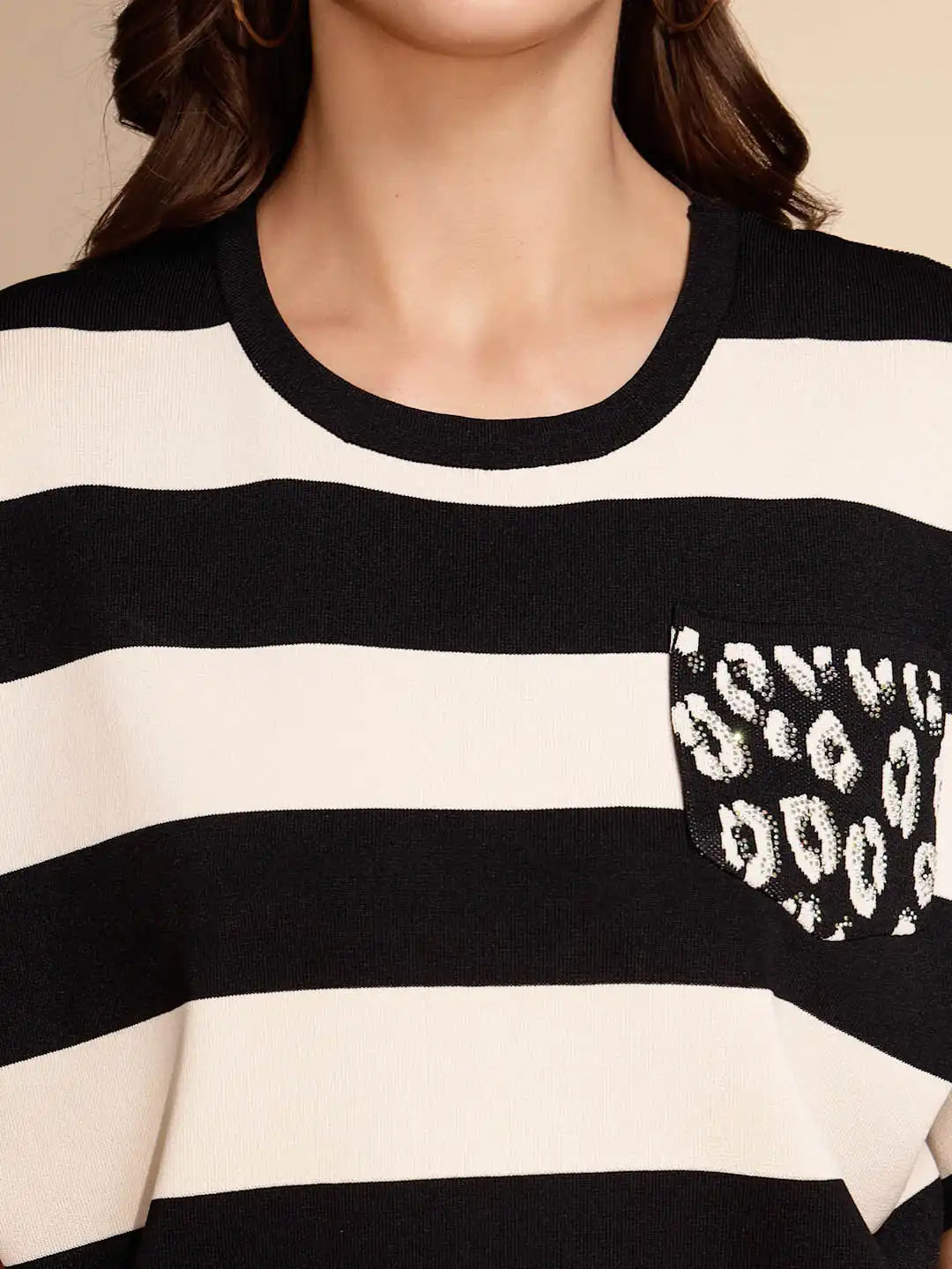 Women Round Neck Short Sleeve Top - Global Republic