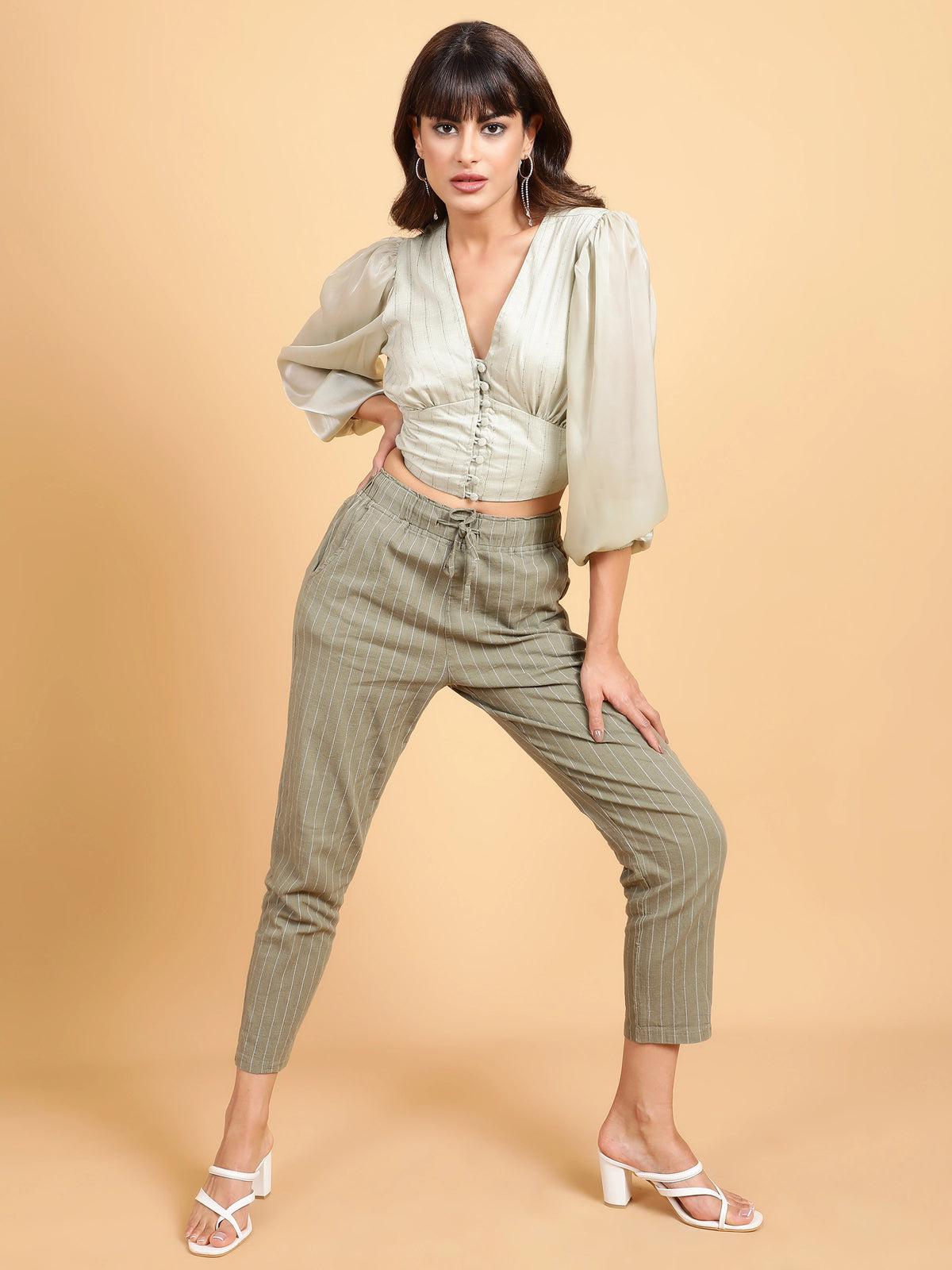 Women Light Green Puffed Sleeves Cropped Blouse